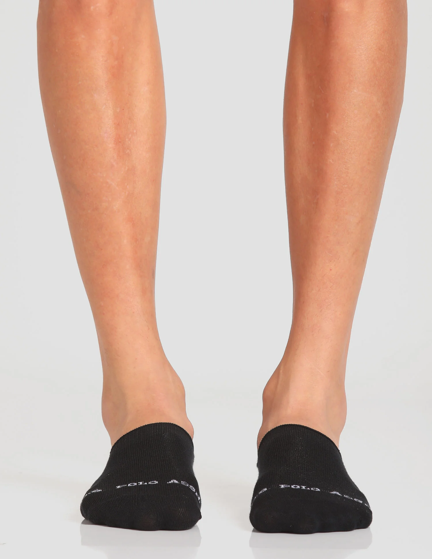 Aloe Finish No Show ES001 Socks - Pack Of 3 - Image 2