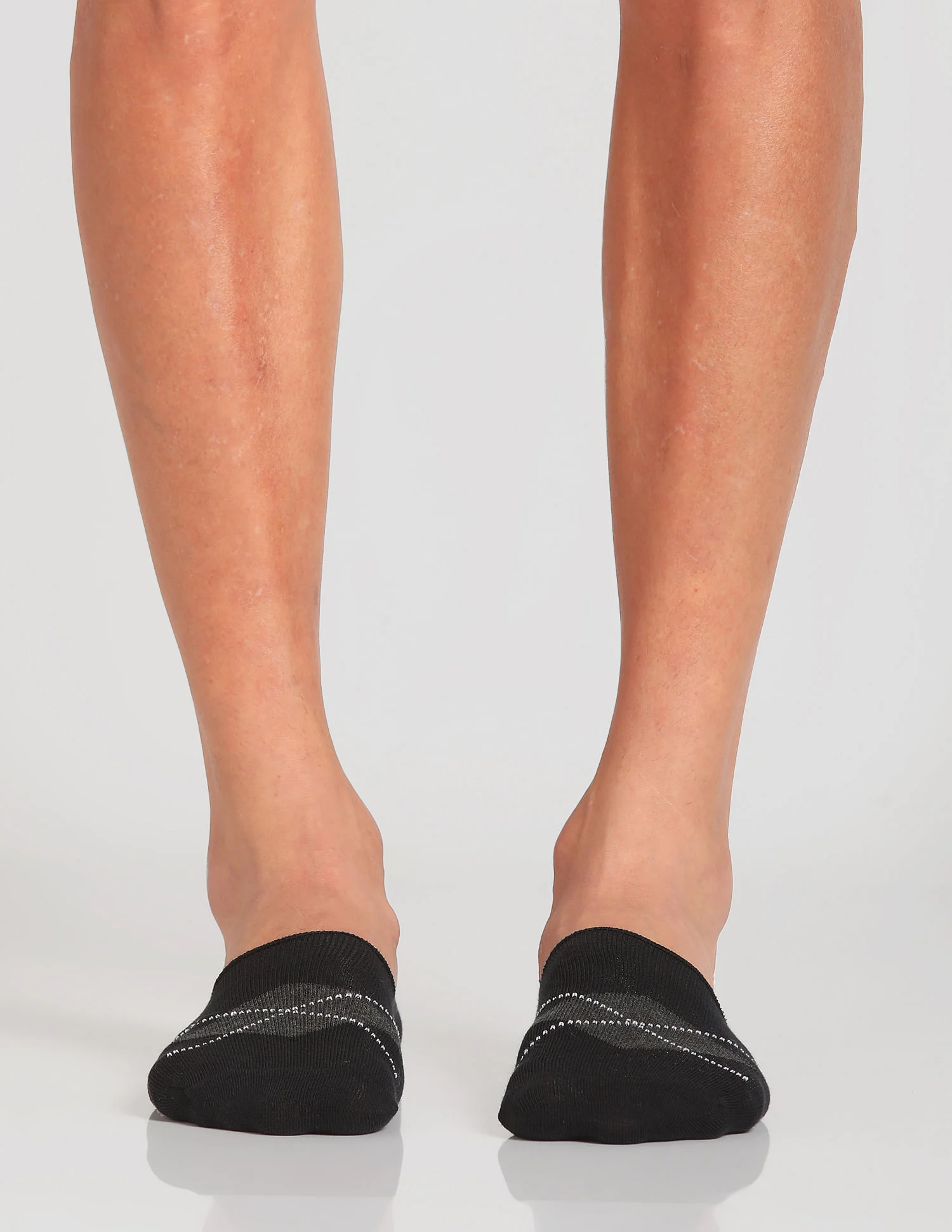 Aloe Finish No Show ES001 Socks - Pack Of 3 - Image 2