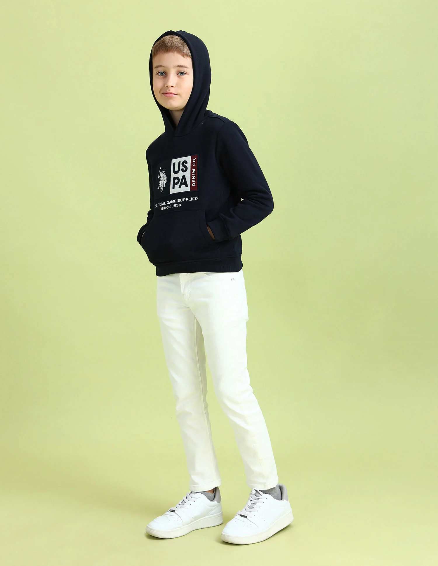 Boys Hooded Regular Fit Sweatshirt - Image 4