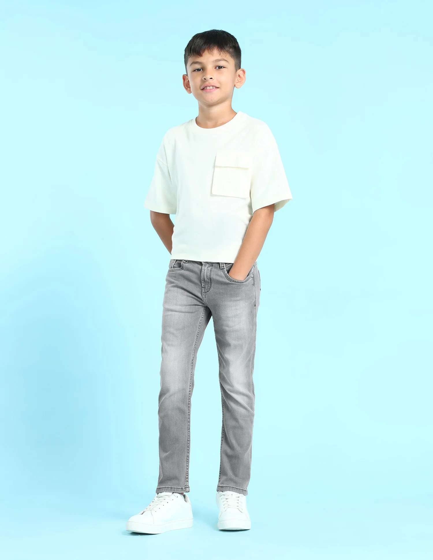 Boys Grey Mid Rise Stone wash Jeans - Image 3