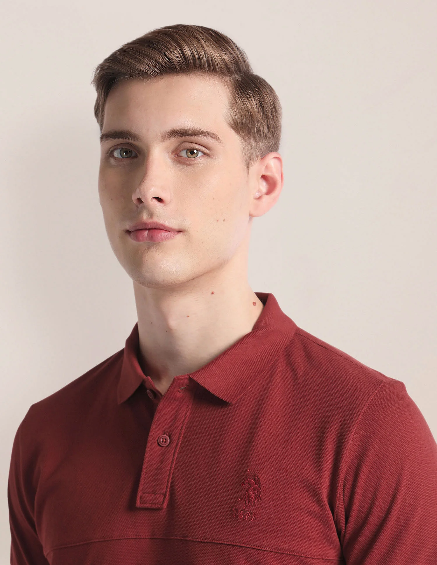 Brand Embroidered Slim Polo Shirt - Image 7