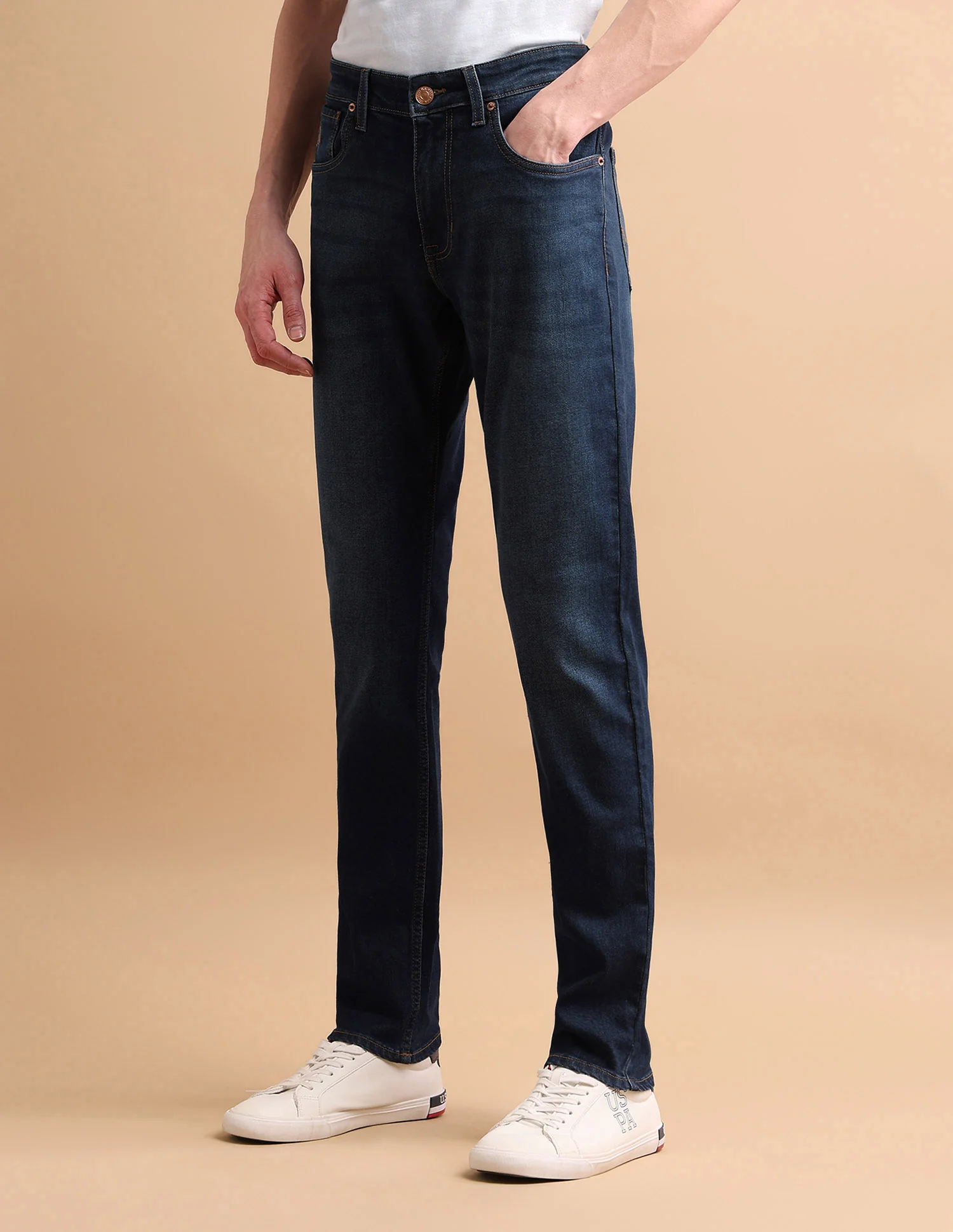 Brandon Slim Tapered Fit Blue Jeans - Image 4