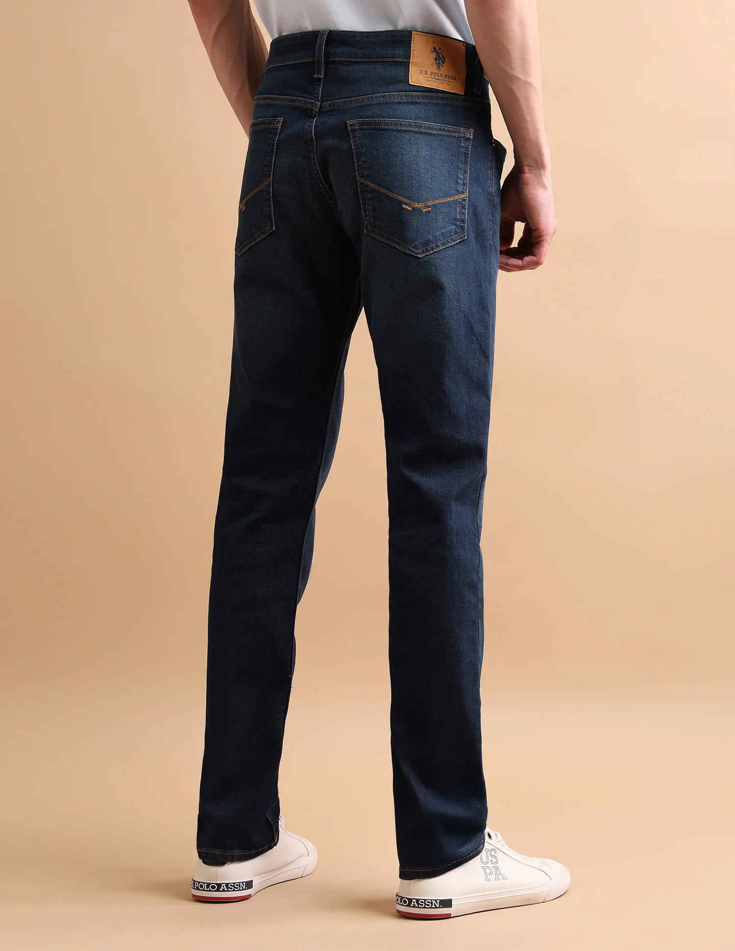 Brandon Slim Tapered Fit Blue Jeans - Image 5