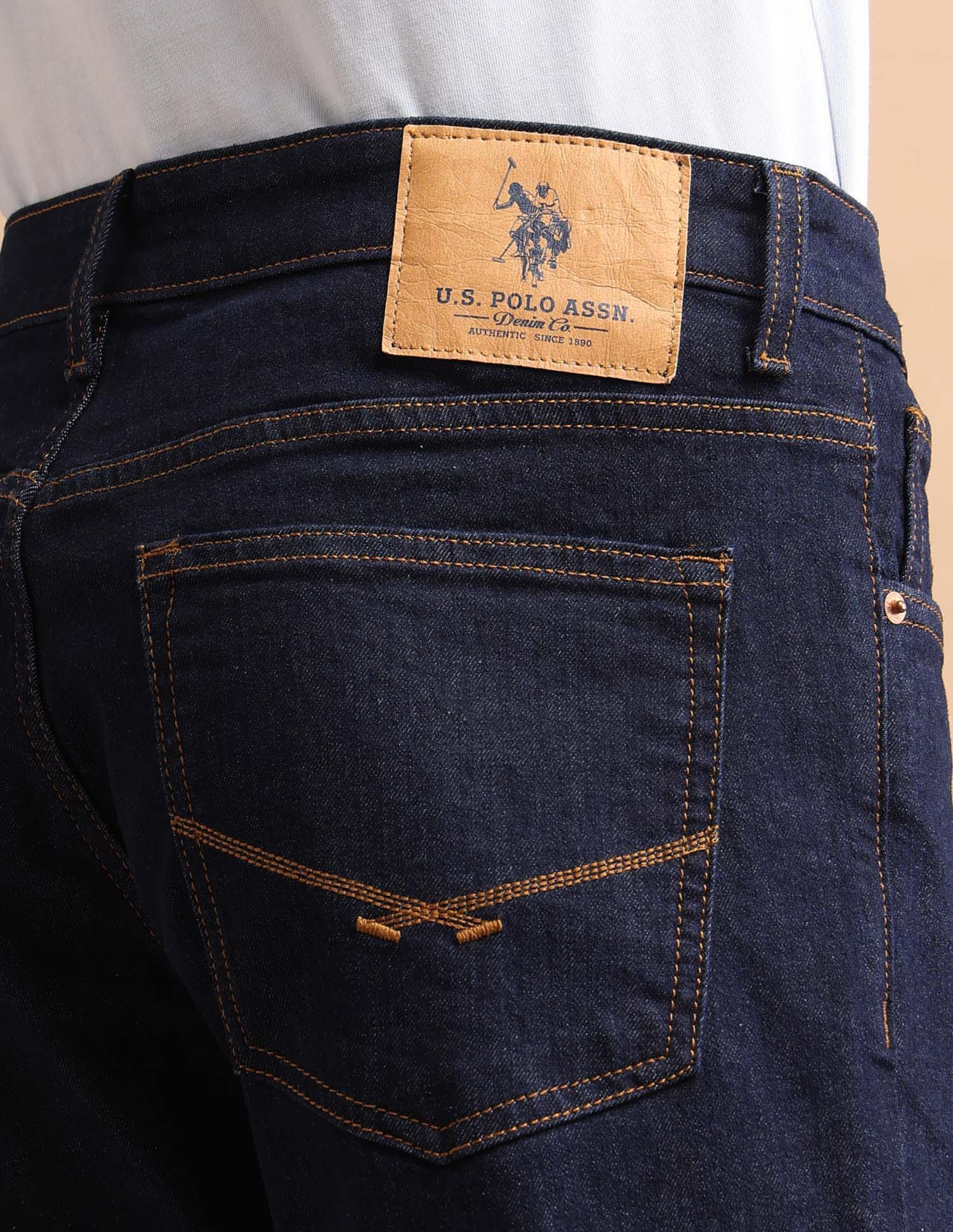 Brandon Slim Tapered Fit Blue Jeans - Image 8