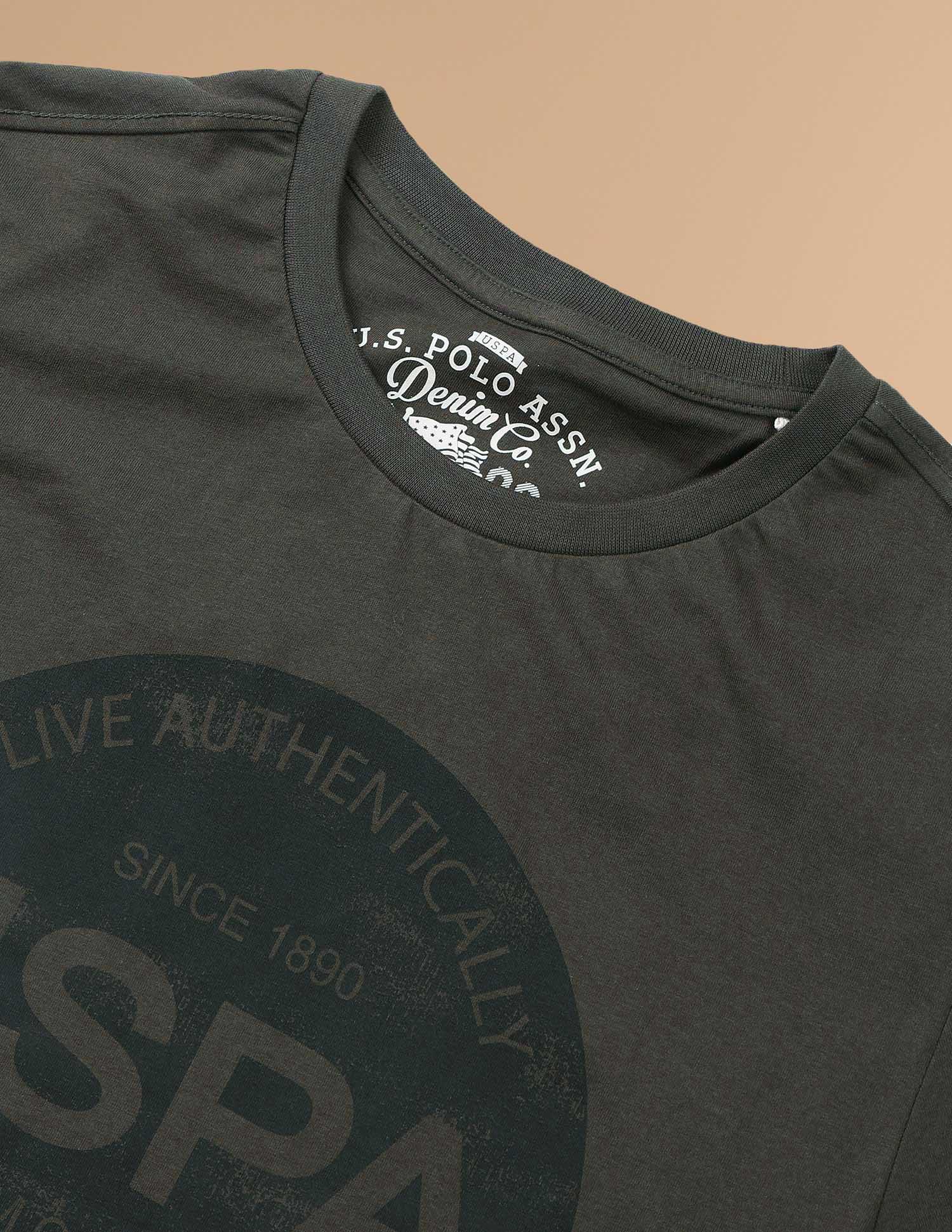 Circle Logo T-Shirt - Image 9