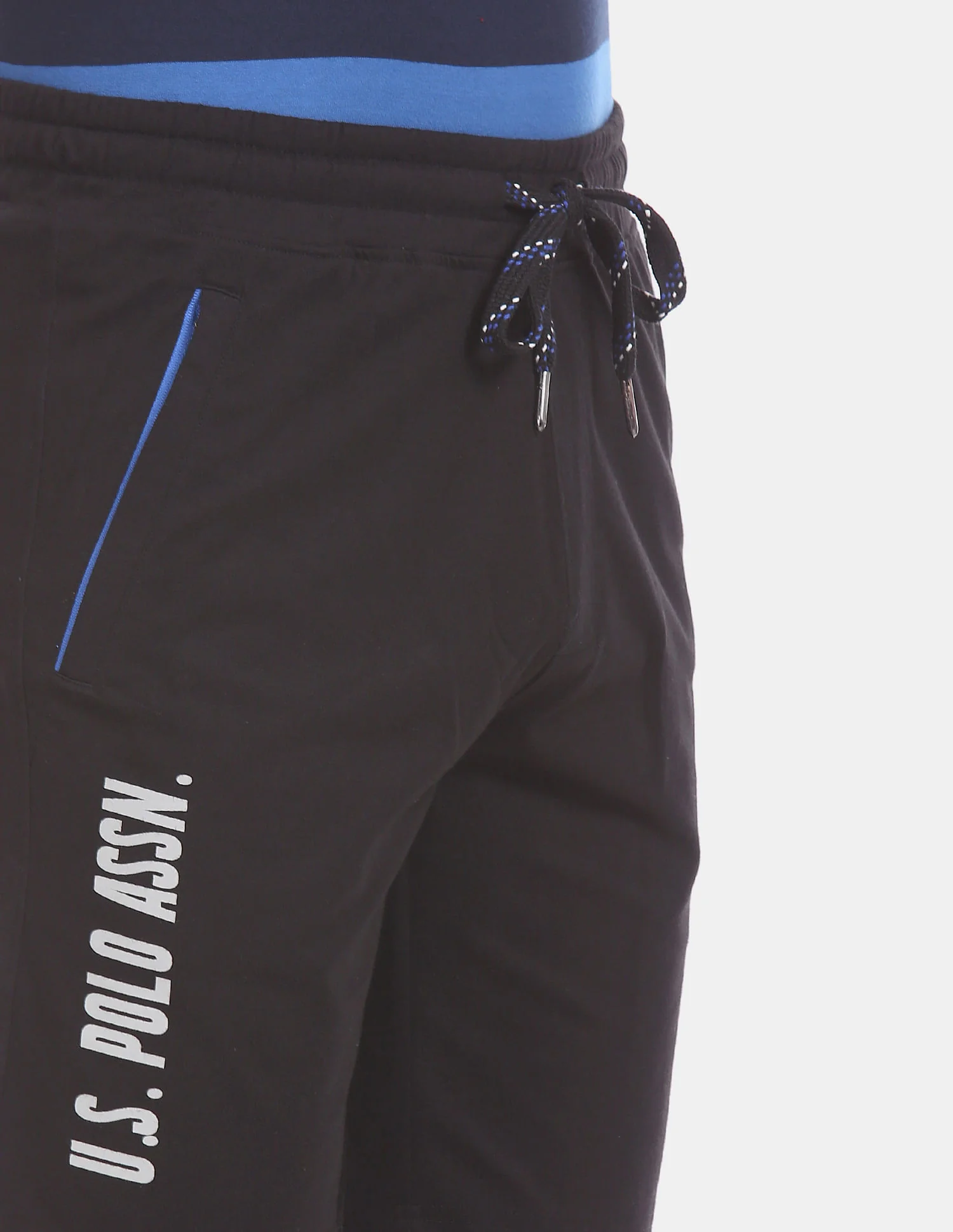 Comfort Fit Solid I677 Shorts - Pack Of 1 - Image 6