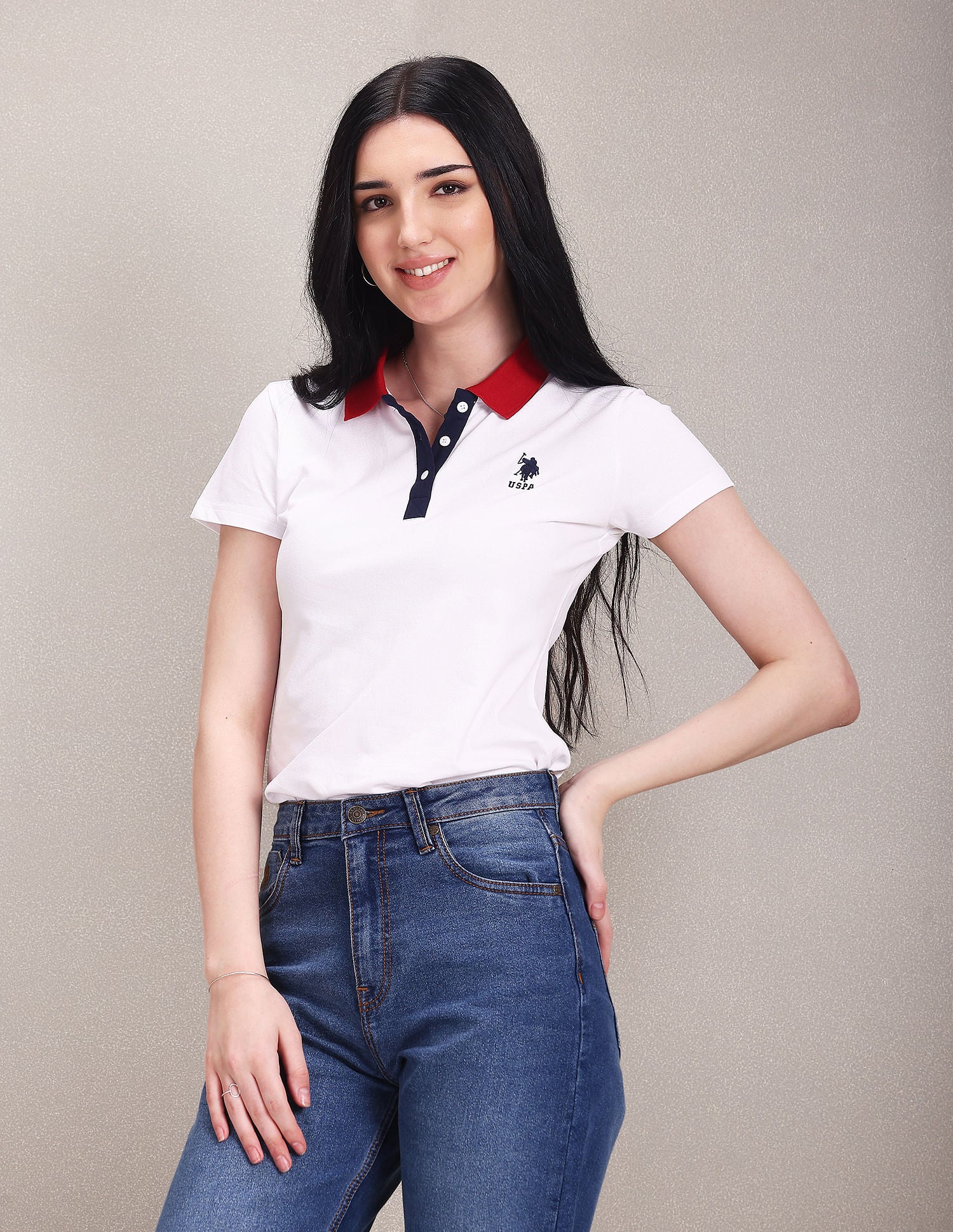 Contrast Collar Solid Polo Shirt - Image 4