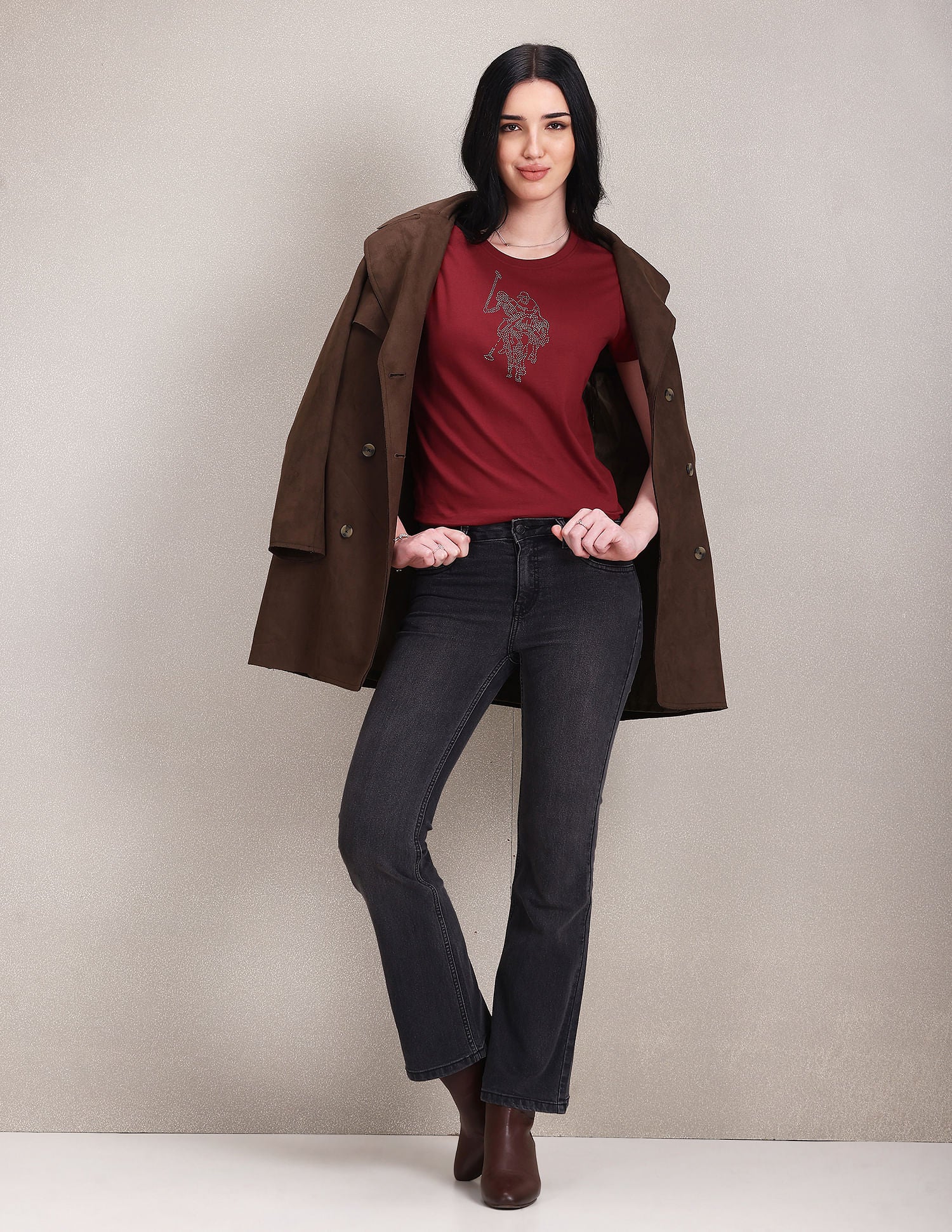 Crew Neck Embellished Logo T-Shirt - Image 3