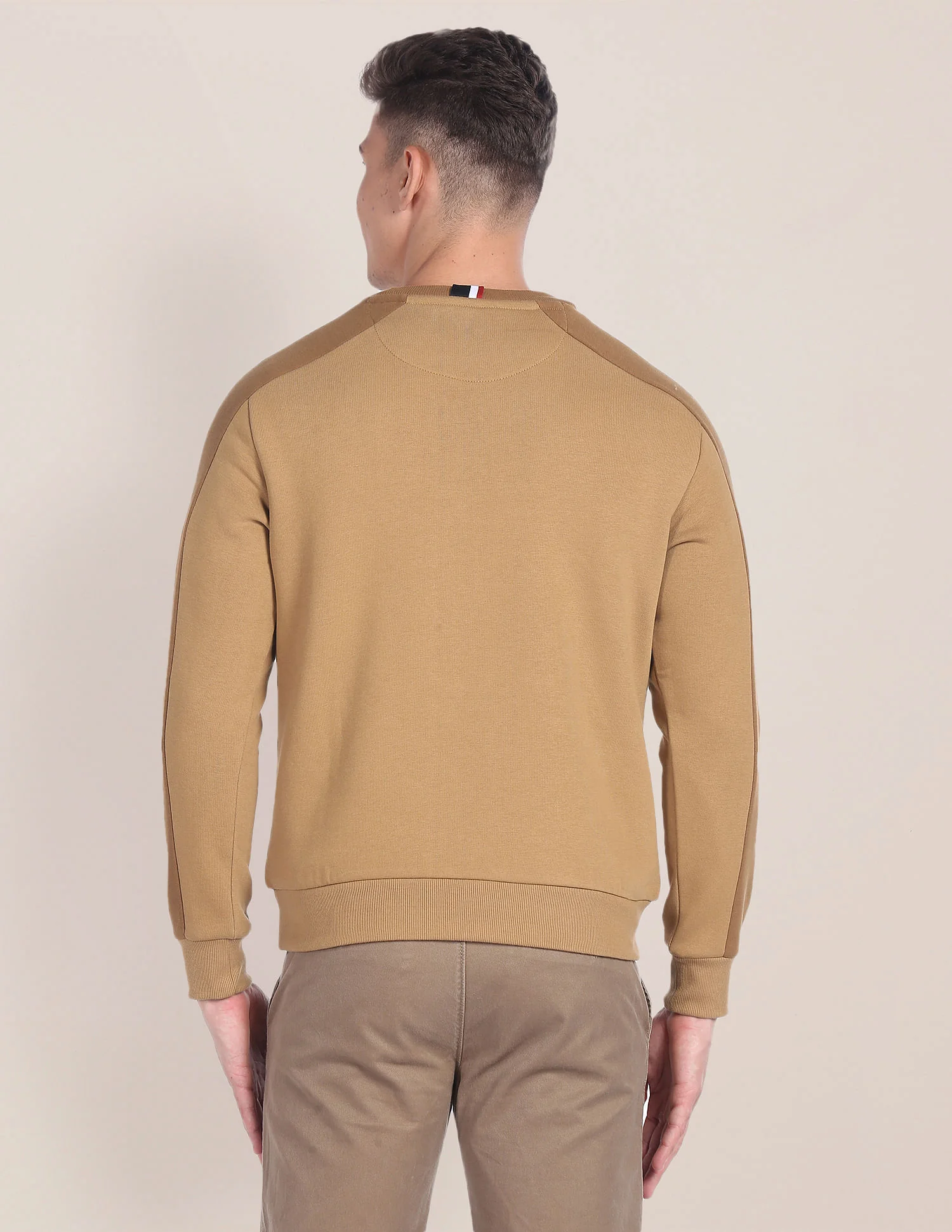 Crew Neck Embroidered Sweatshirt - Image 5
