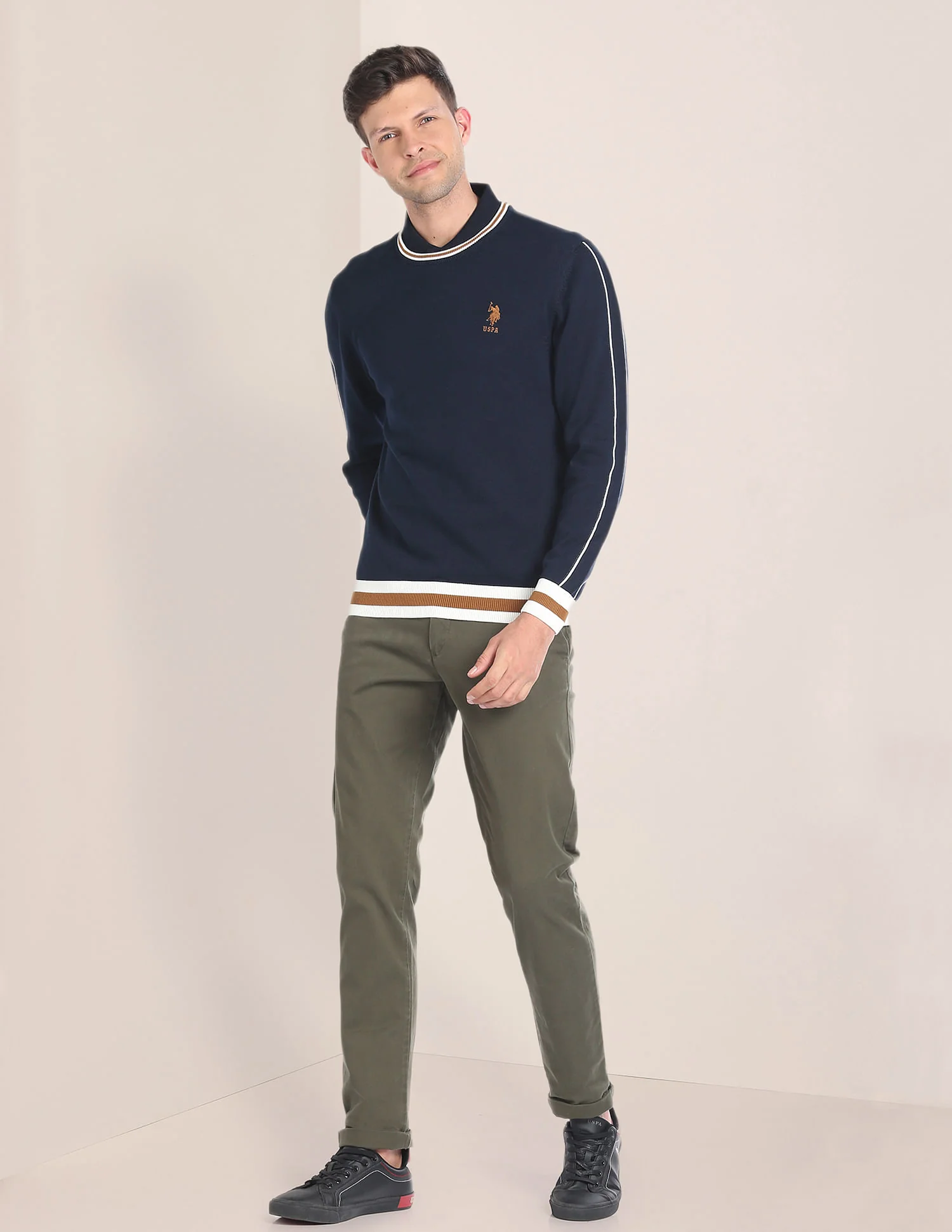 Crew Neck Solid Sweater - Image 3