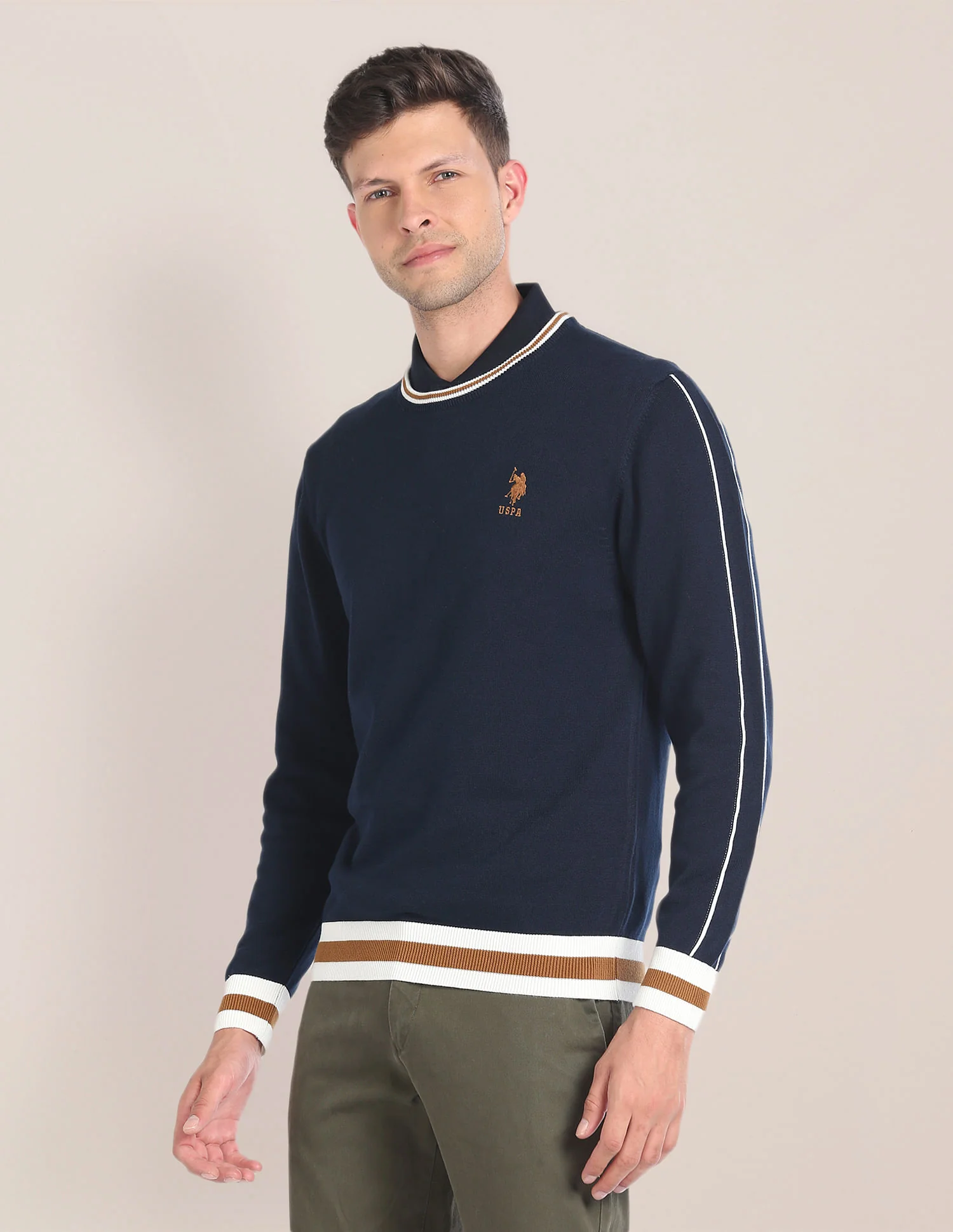 Crew Neck Solid Sweater - Image 4