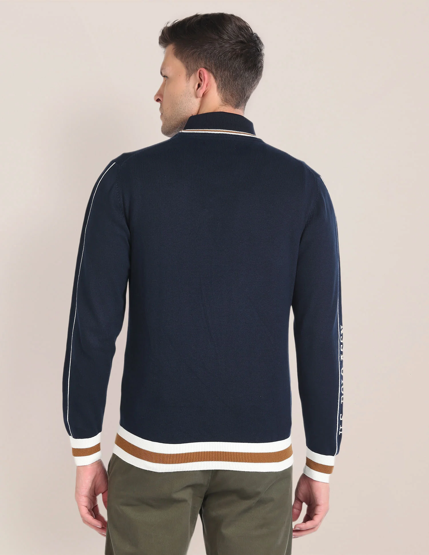 Crew Neck Solid Sweater - Image 5