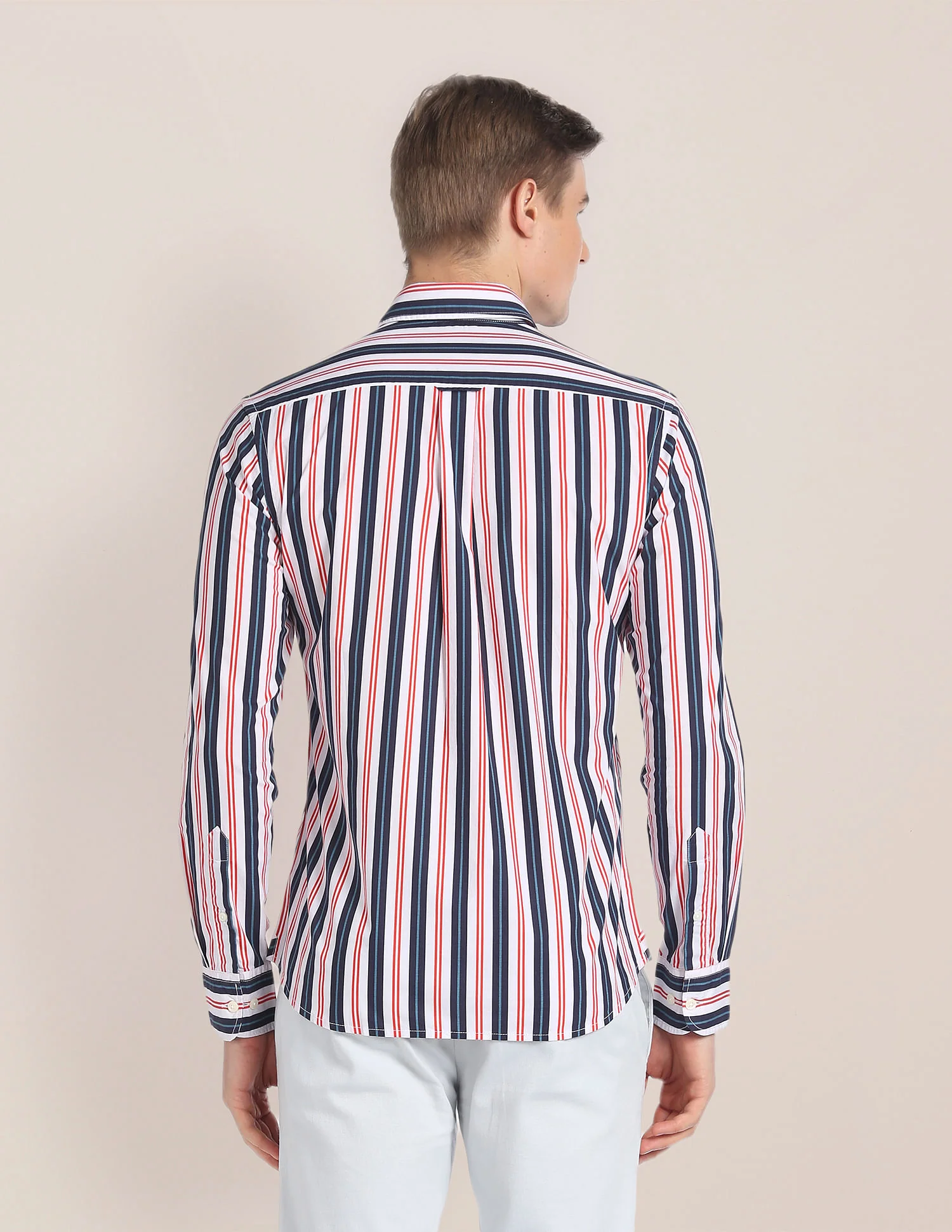 Cutaway Collar Vertical Stripe Shirt - Image 5