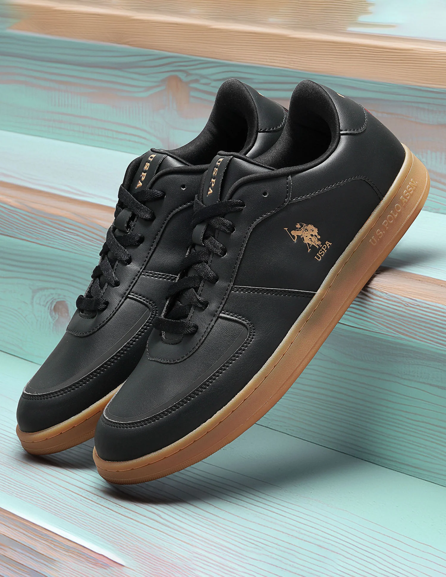 Men Reiner Black Retro Court Sneakers