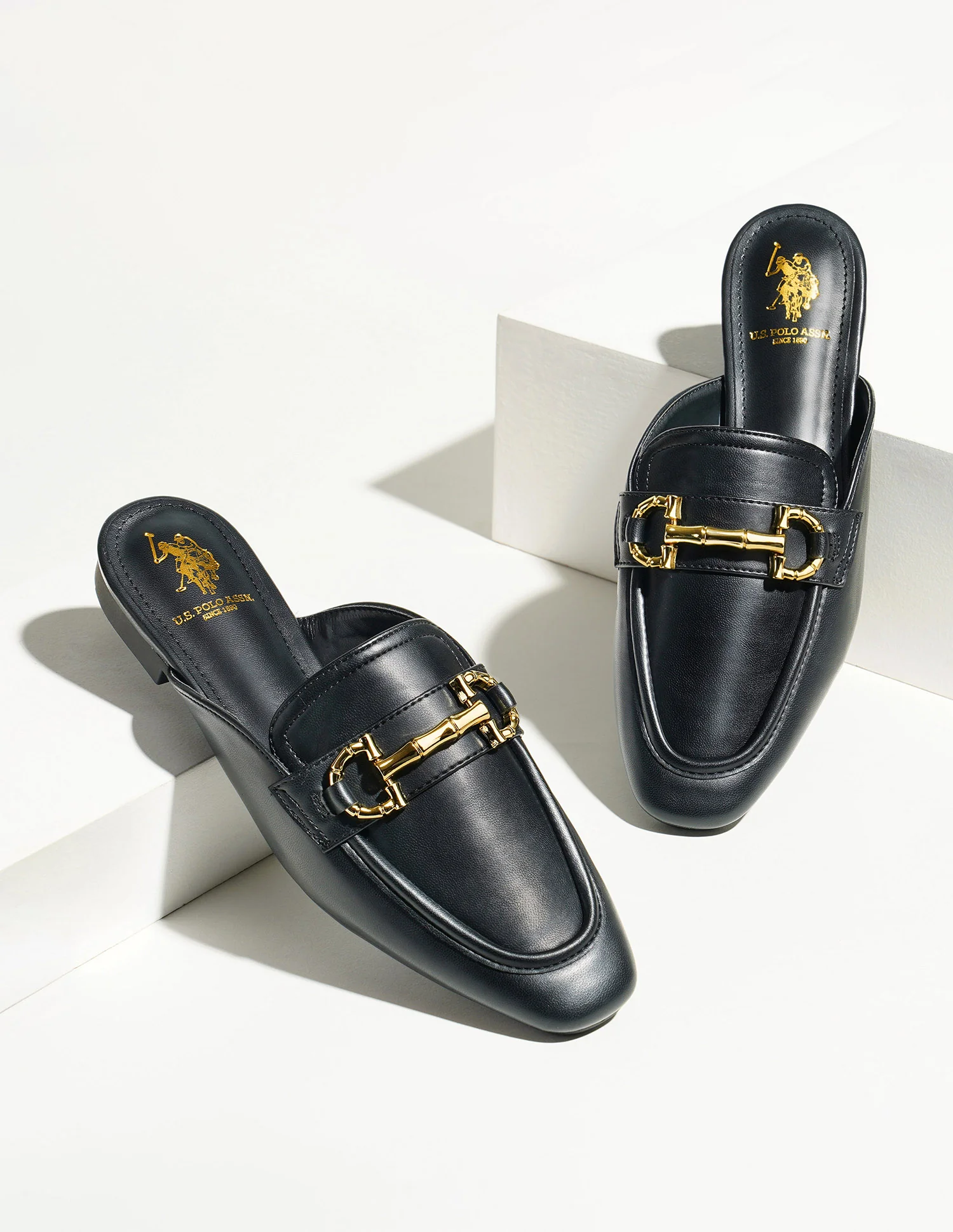 Round Toe Solid Tecla Sandals