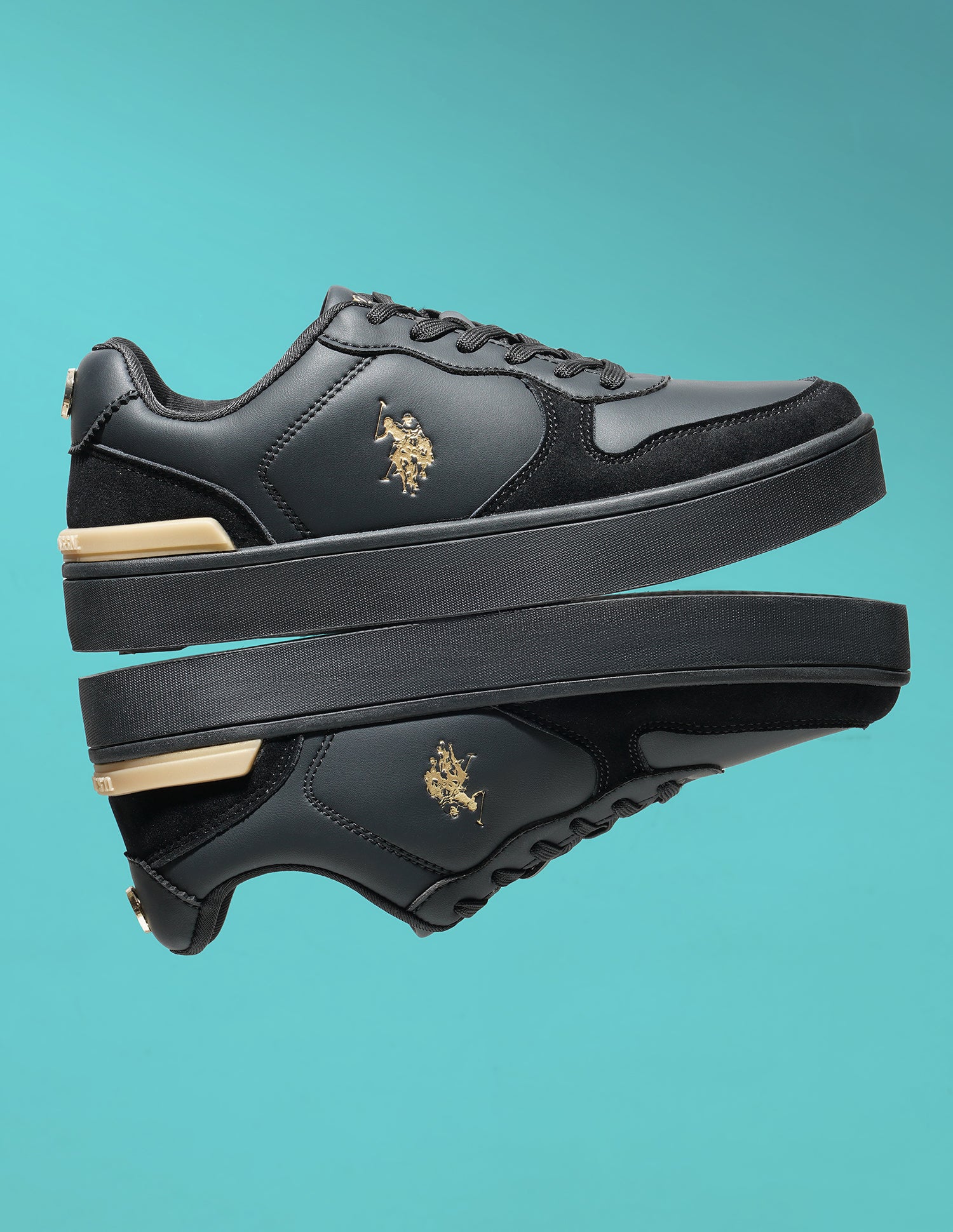 Women Textured Ingrid Sneakers