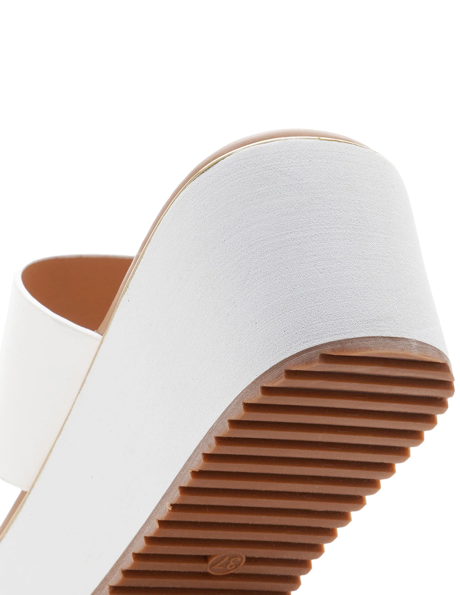 Toe Separator Alessia Wedge Sandals - Image 9