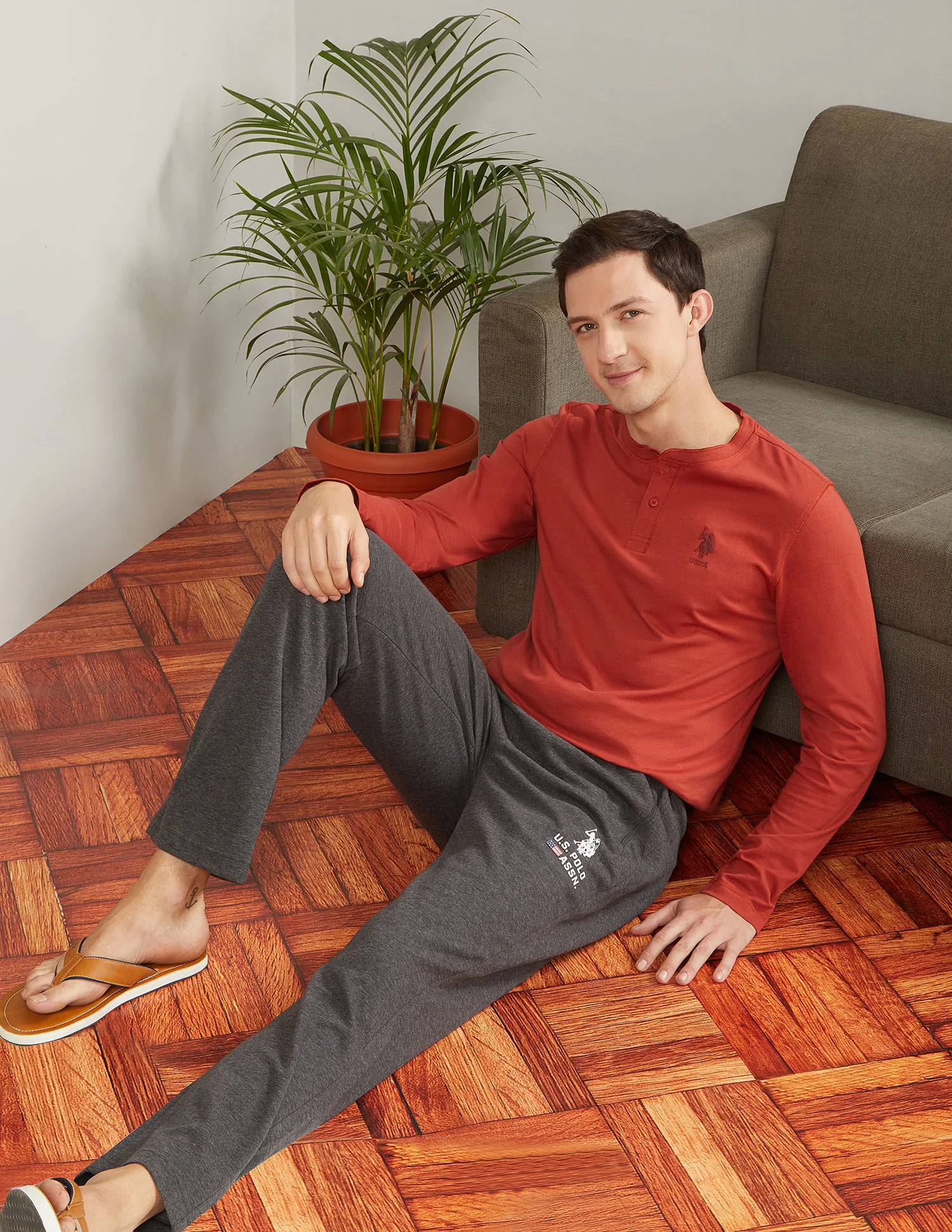 Henley Neck Solid I694 Lounge T-Shirt - Pack Of 1 - Image 8