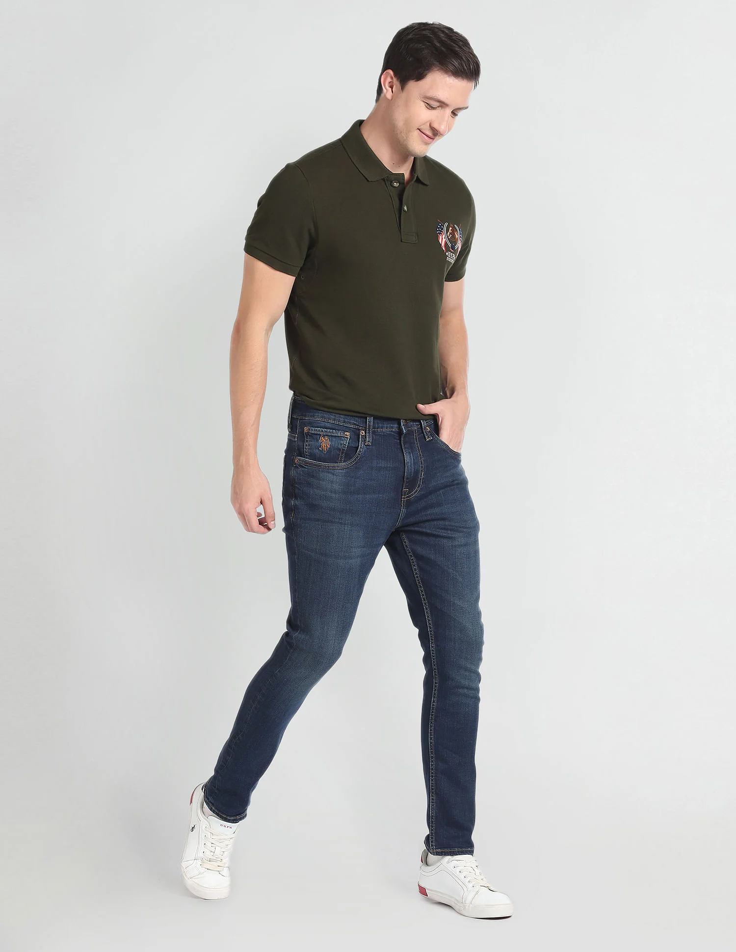 Henry Cropped Tapered Fit Blue Jeans - Image 3