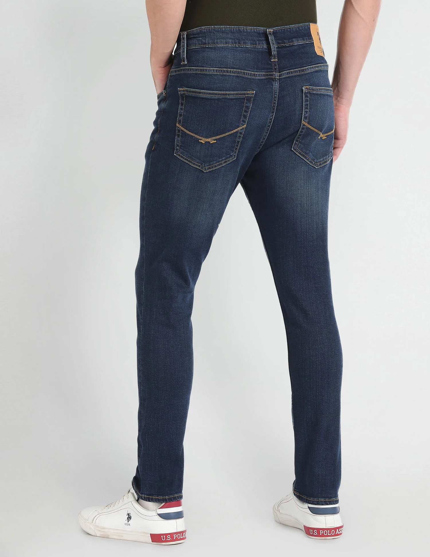 Henry Cropped Tapered Fit Blue Jeans - Image 5