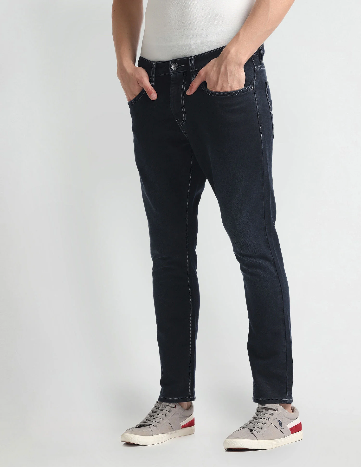 Henry Tapered Cropped Fit Blue Jeans - Image 4