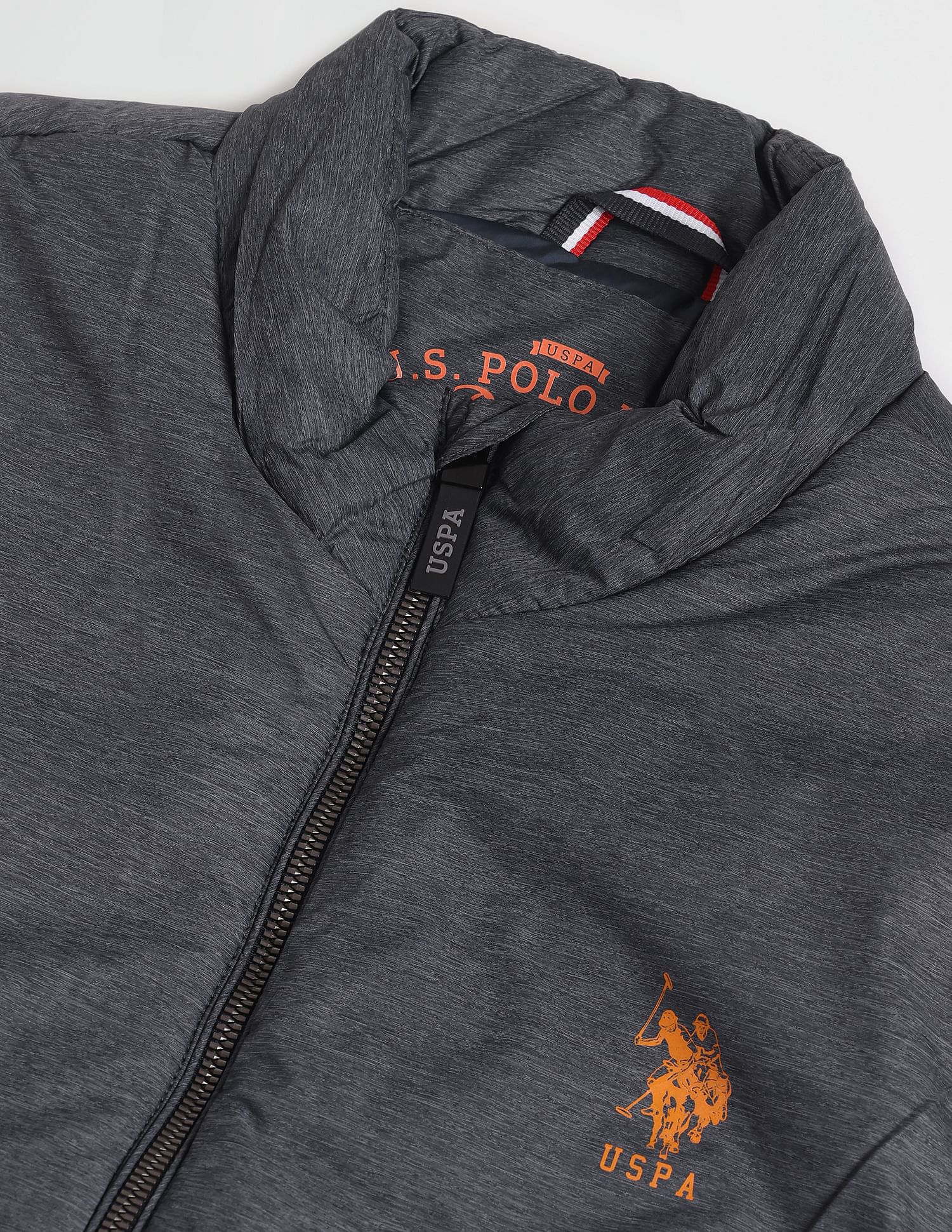 High Neck Sleeveless Solid Padded Jacket - Image 2