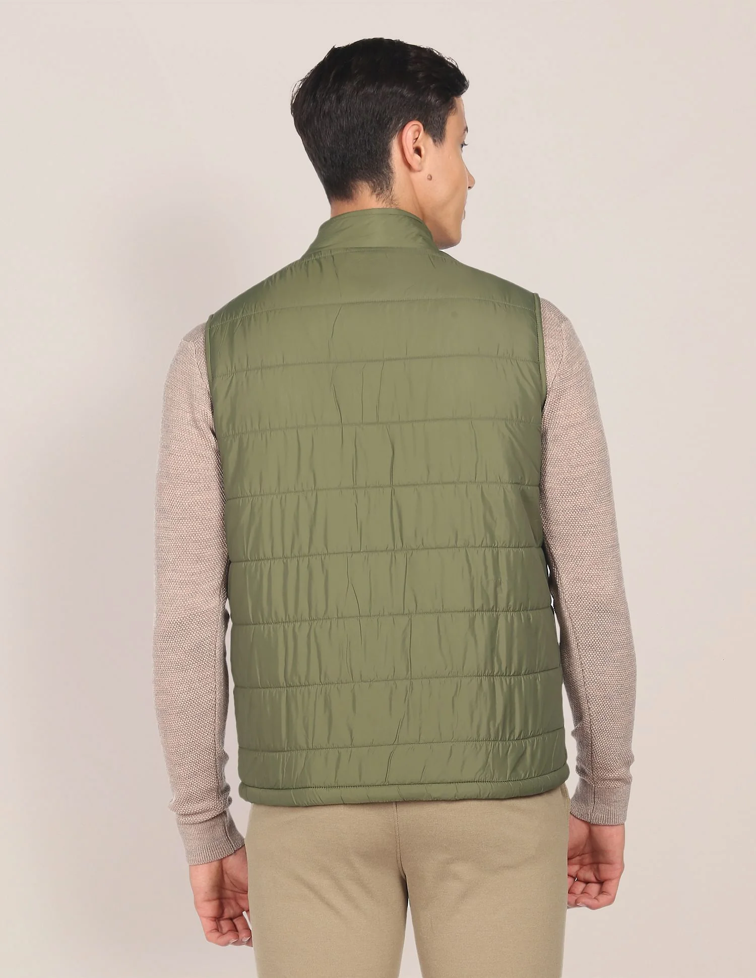 High Neck Sleeveless Solid Padded Jacket - Image 5