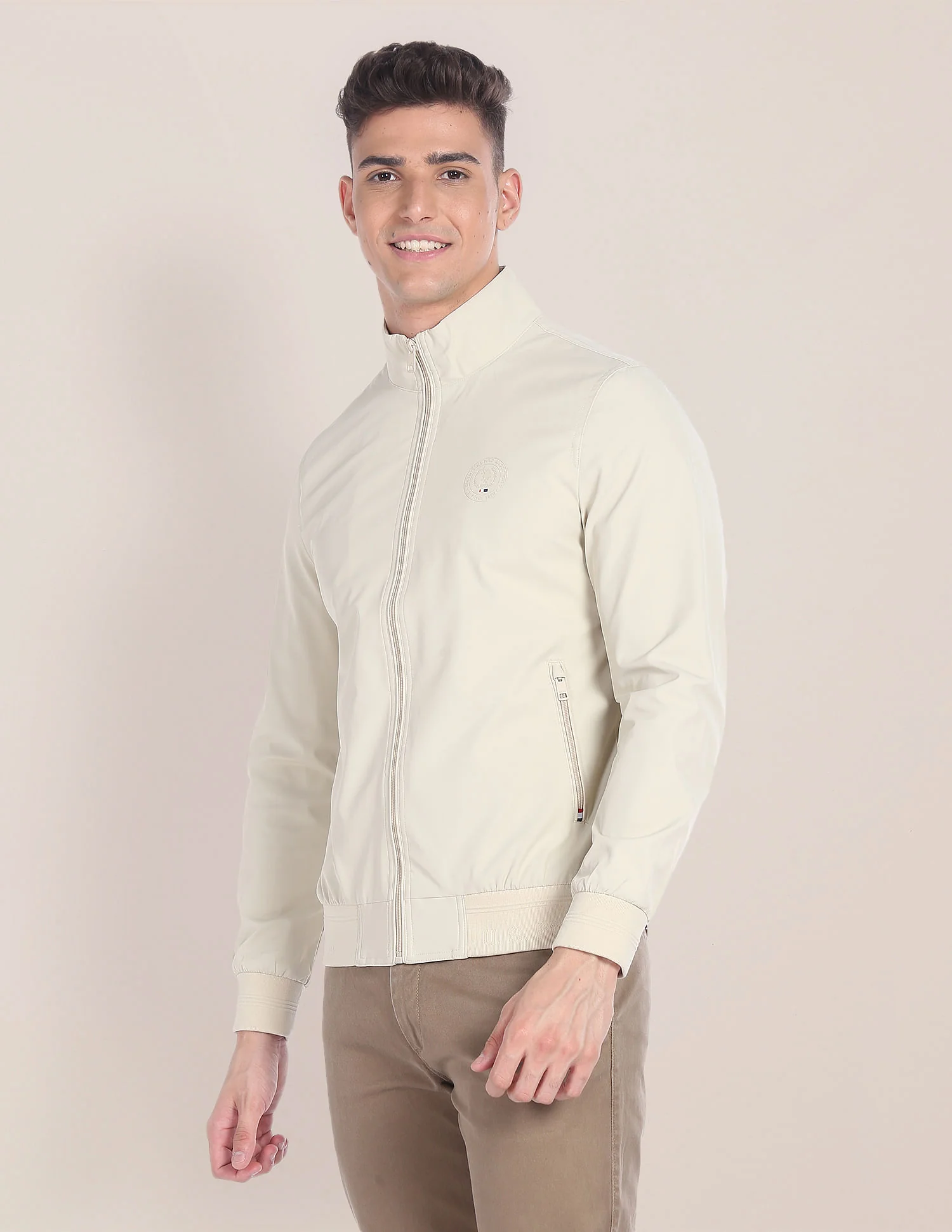 High Neck Solid Jacket - Image 4