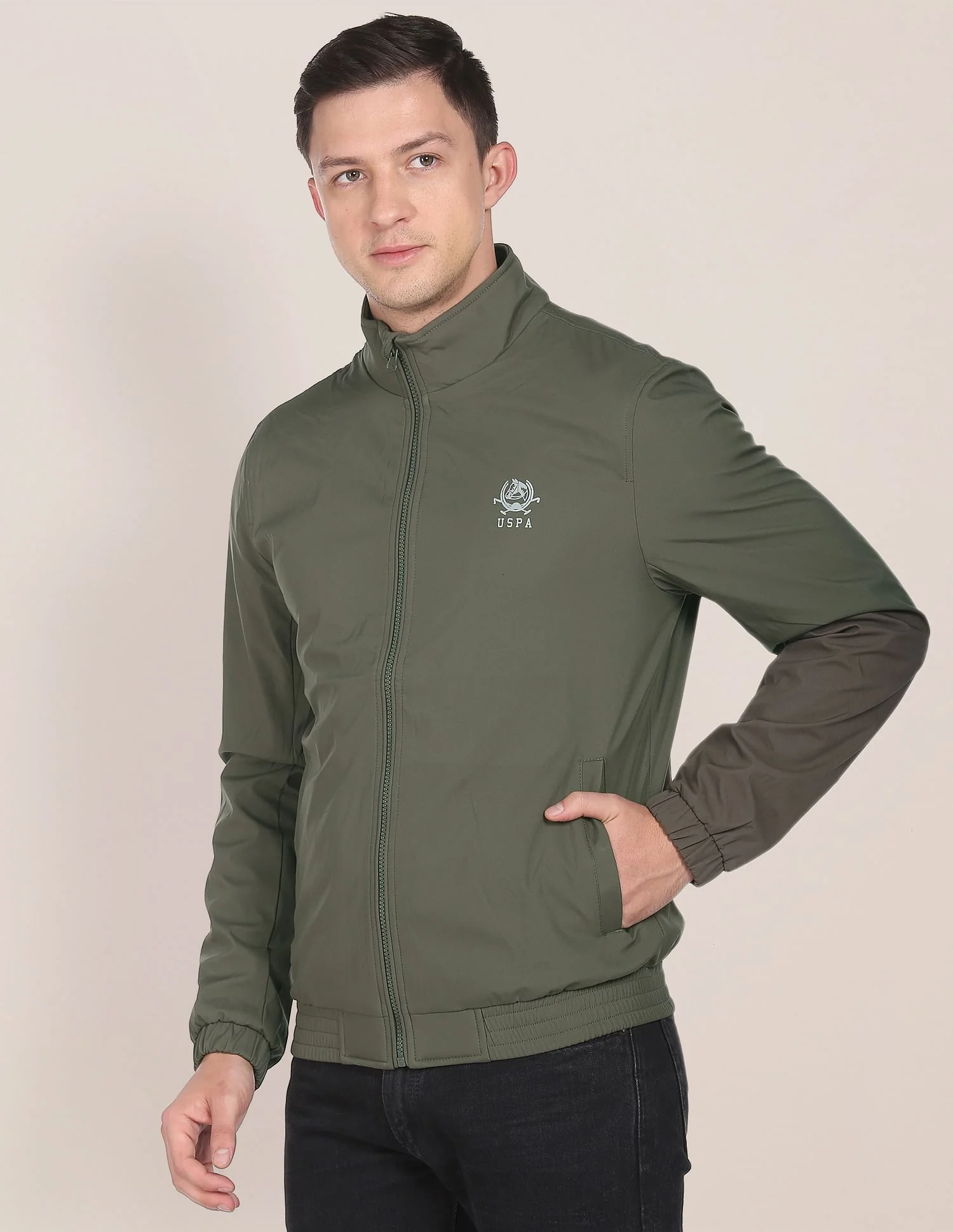 High Neck Solid Polyester Jacket - Image 4