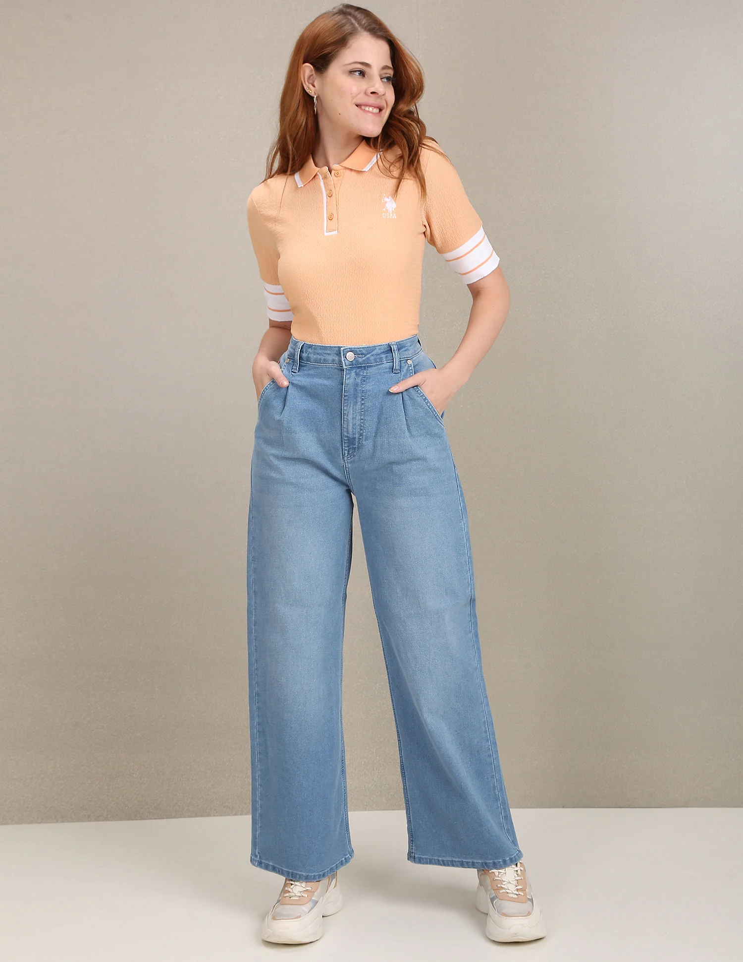 High Rise Pleated Wide Leg Jeans - Image 3