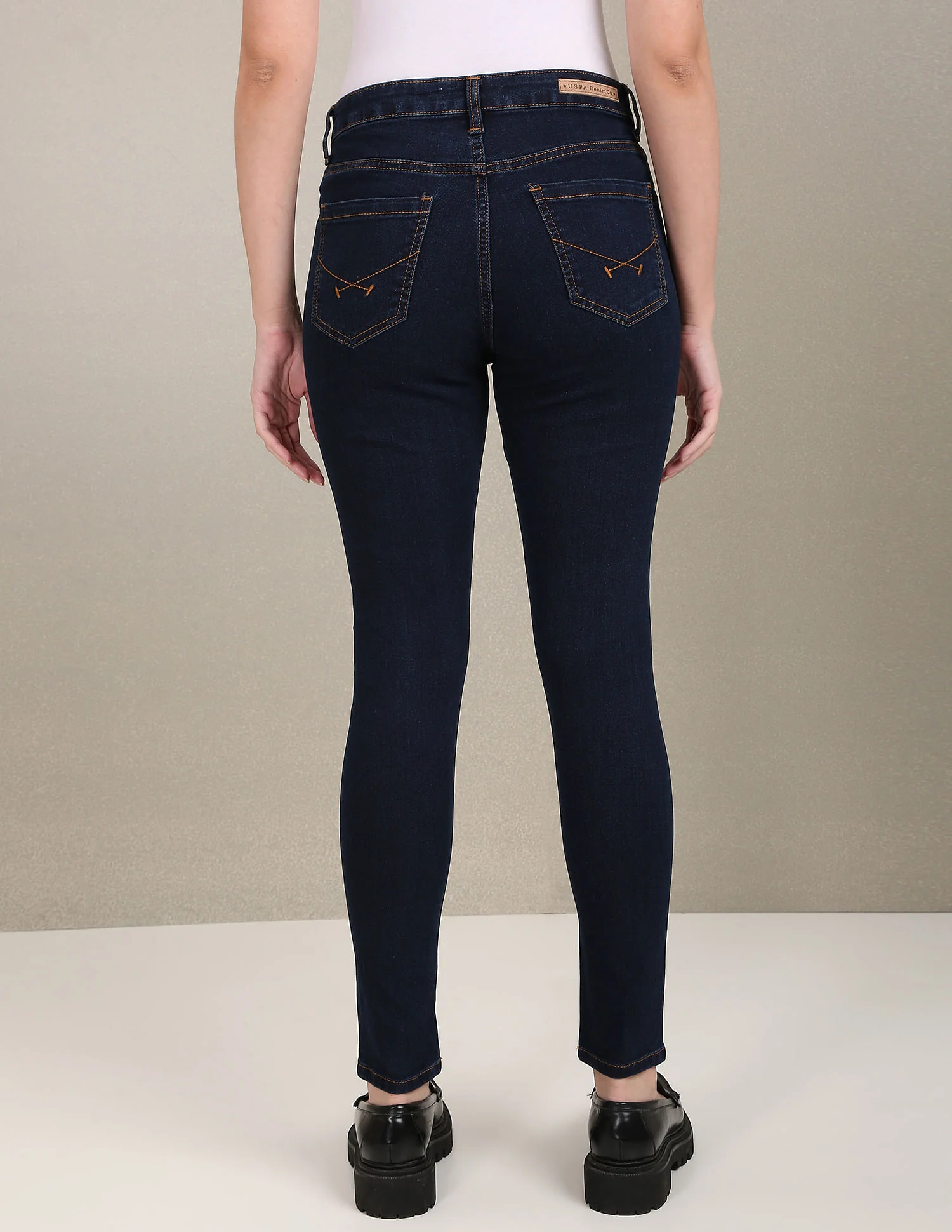 High Rise Skinny Fit Jeans - Image 5
