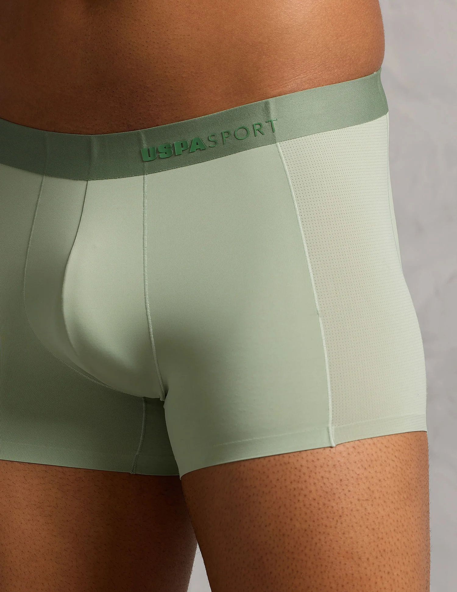 Micro Fibre Seamless High Stretch Trunk - Image 7