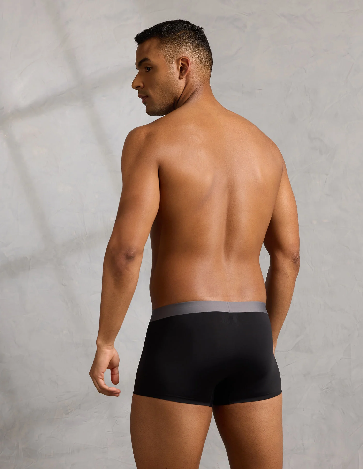 Micro Fibre Seamless Ultra-Light Trunk - Image 4