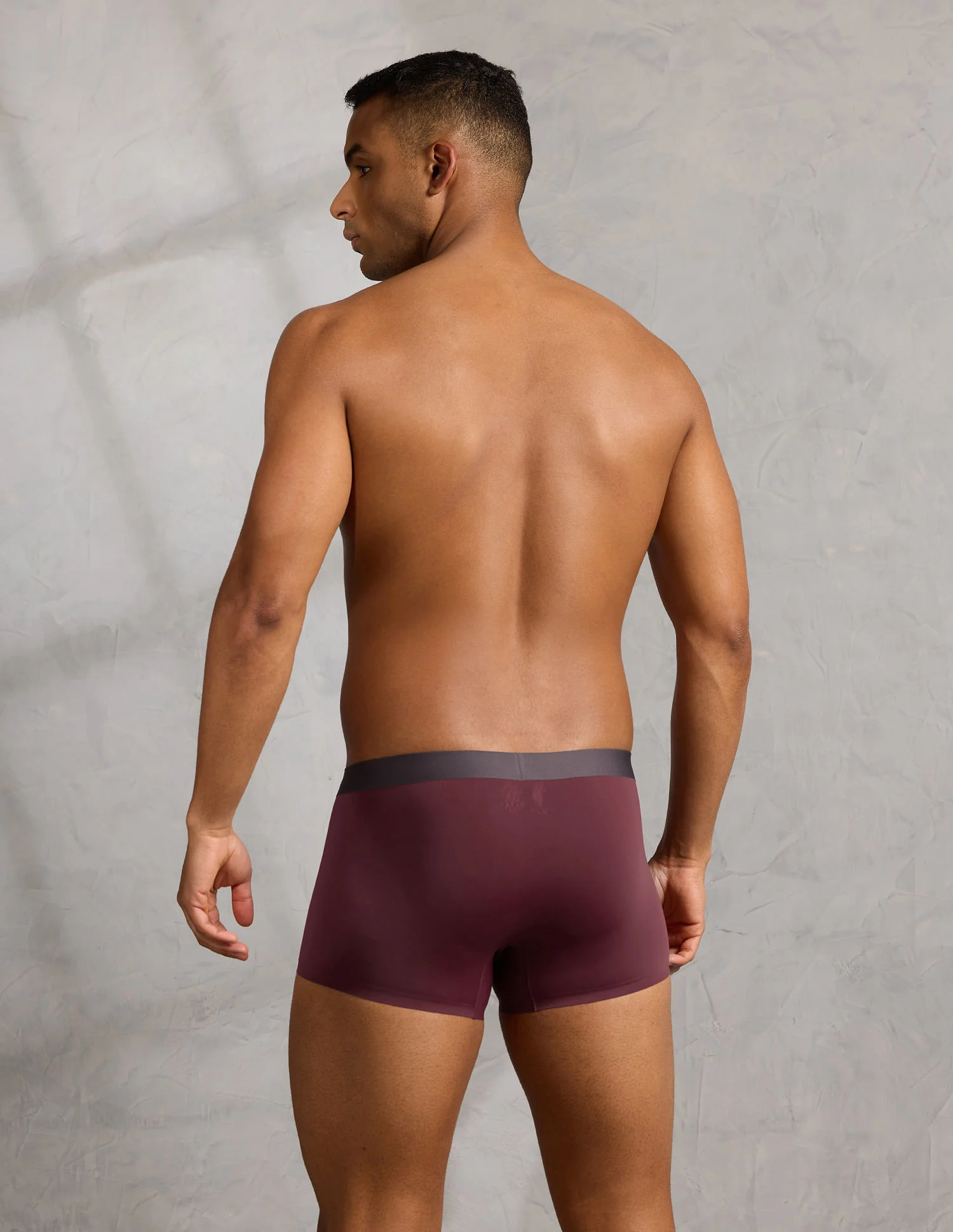 Micro Fibre Seamless Ultra-Light Trunk - Image 5