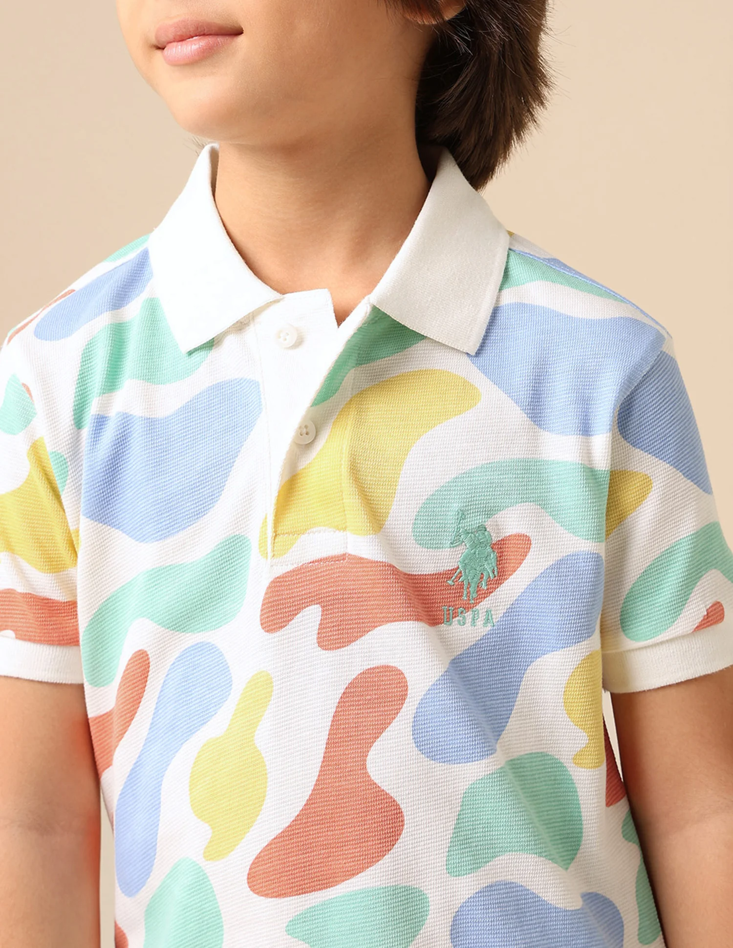 Boys Abstract Printed Regular Fit Polo Shirt - Image 6