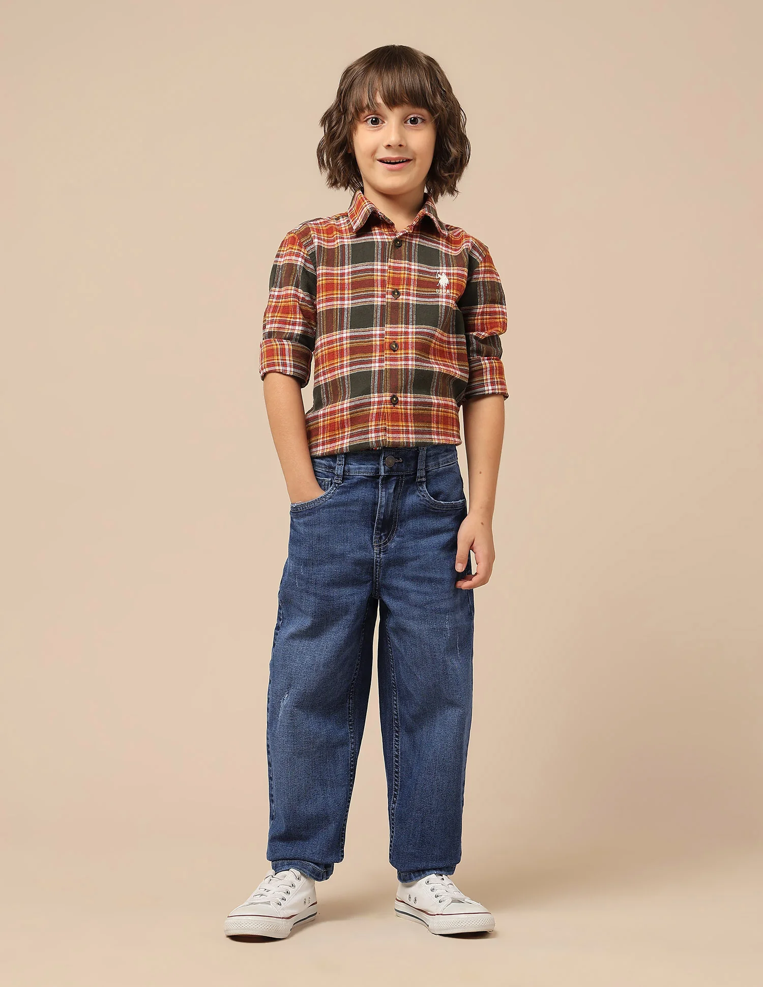 Boys Baggy Fit Lightly Distressed Jeans - Image 3