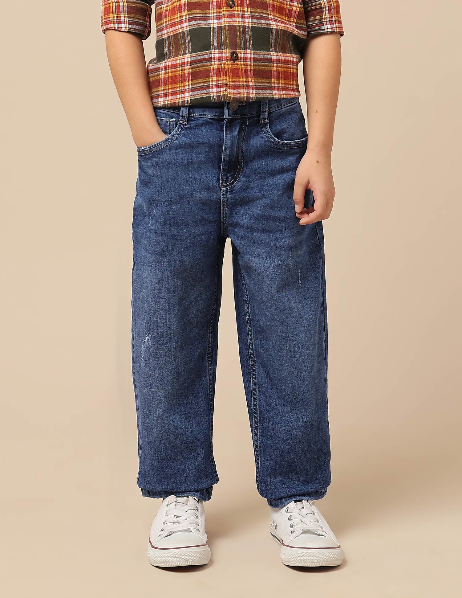 Boys Baggy Fit Lightly Distressed Jeans - Image 6