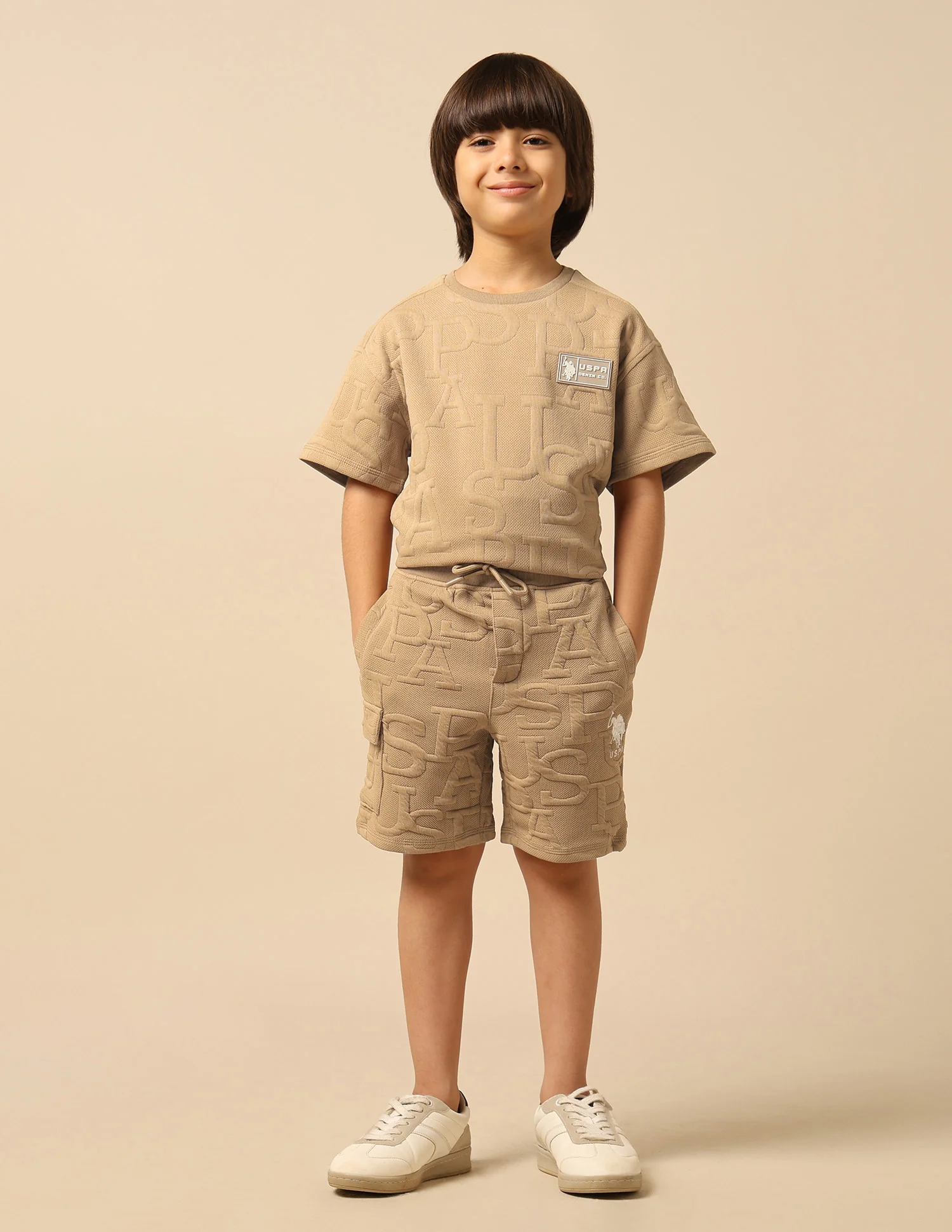 Boys Brand Embossed Regular Fit Shorts - Image 3