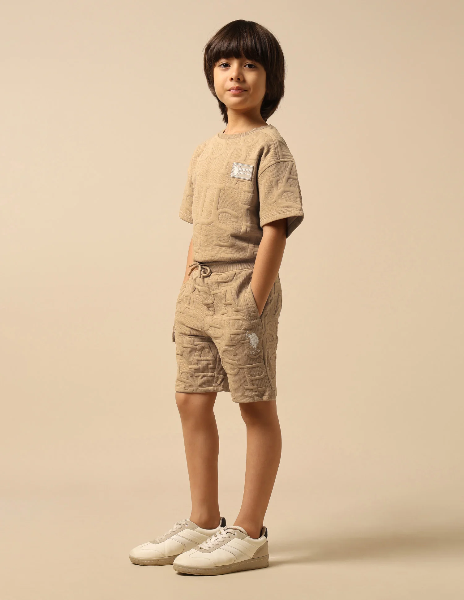 Boys Brand Embossed Regular Fit Shorts - Image 4