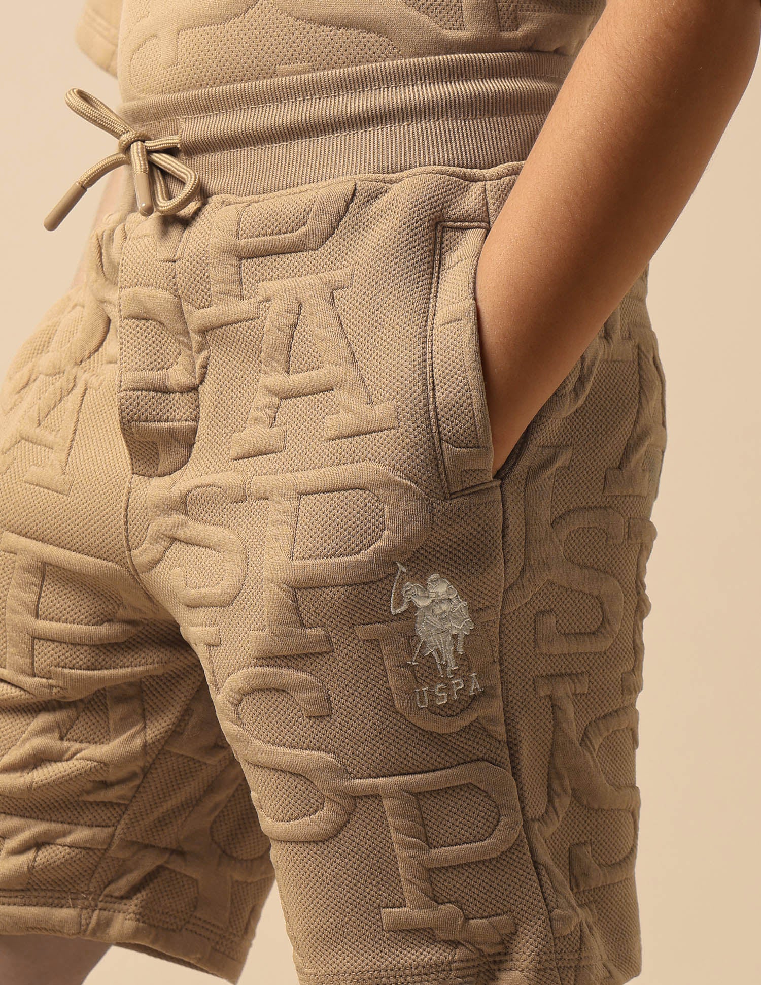 Boys Brand Embossed Regular Fit Shorts - Image 7