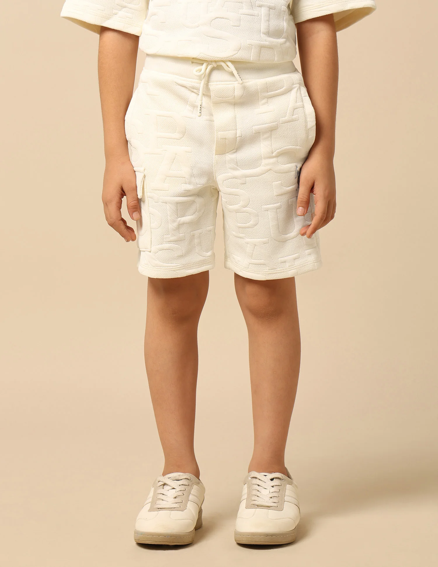 Boys Brand Embossed Regular Fit Shorts - Image 6