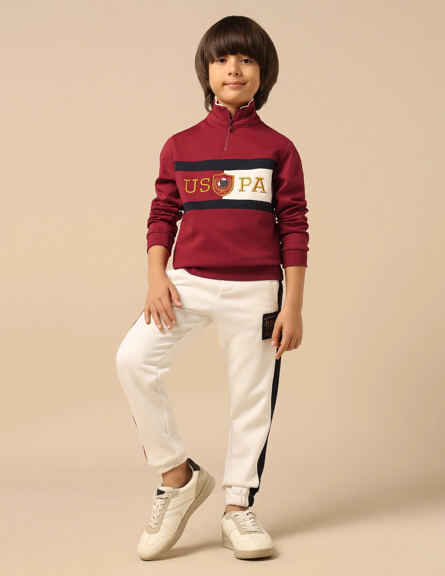 Boys Brand Embroidered Regular Fit Sweatshirt - Image 3