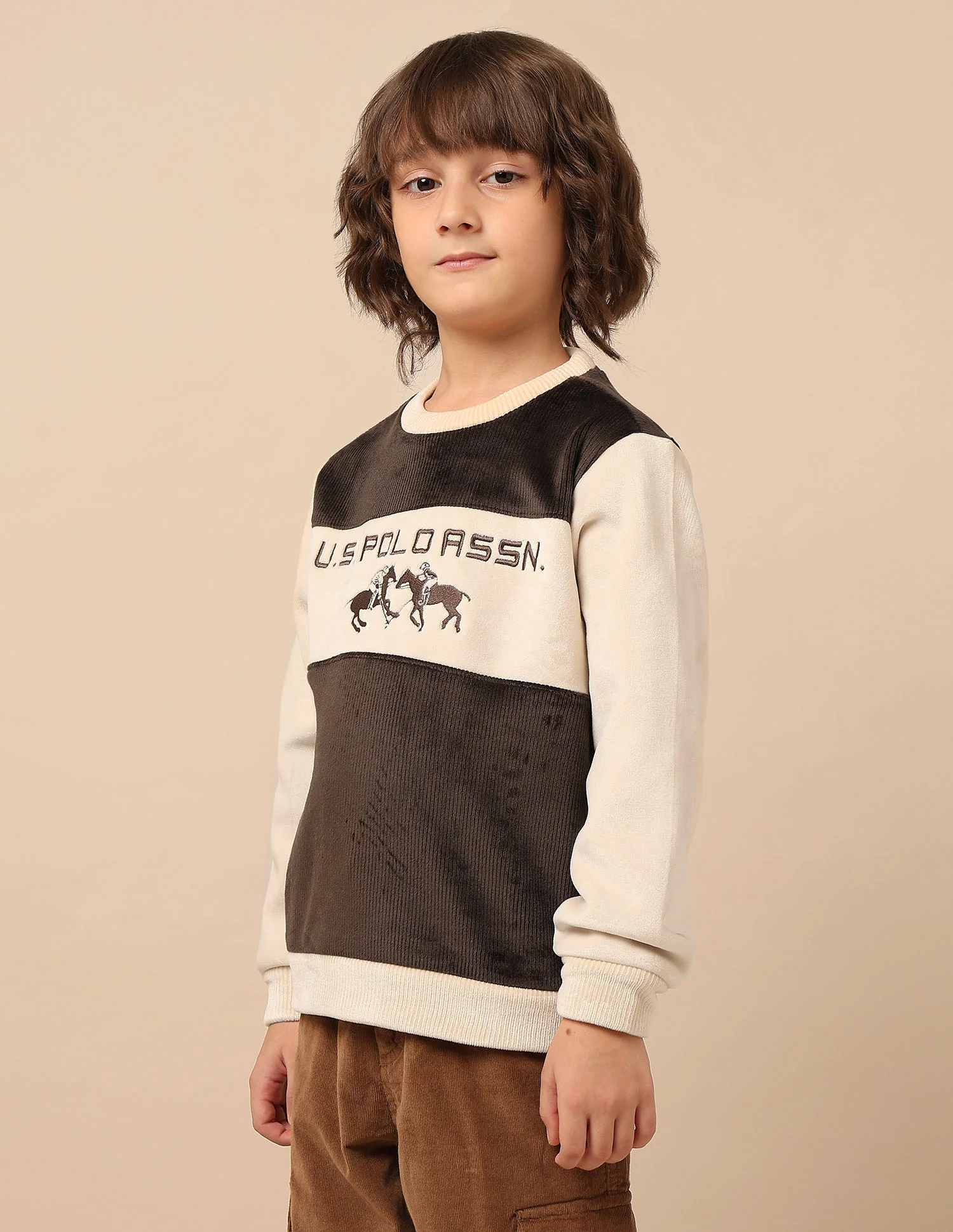 Boys Brand Embroidered Regular Fit Sweatshirt - Image 4
