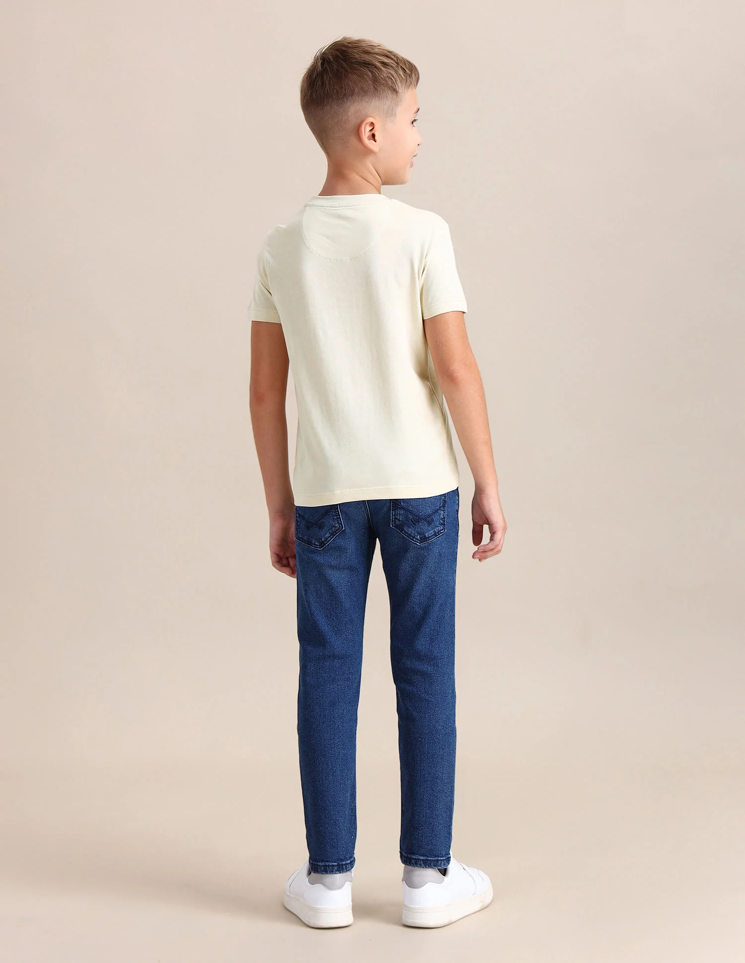 Boys Brand Print Regular Fit T-shirt - Image 4
