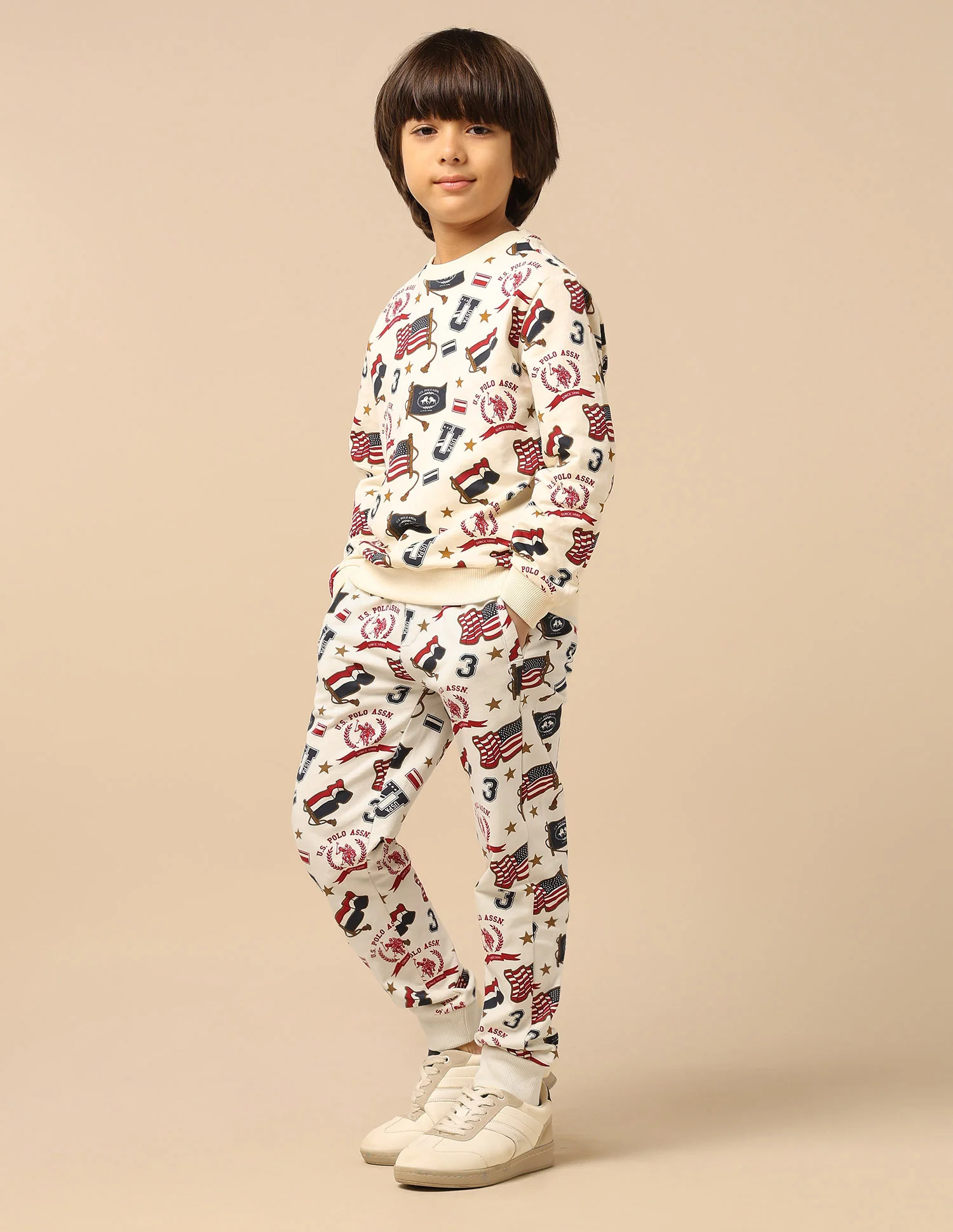 Boys Brand Printed Regular Fit Joggers - Image 4