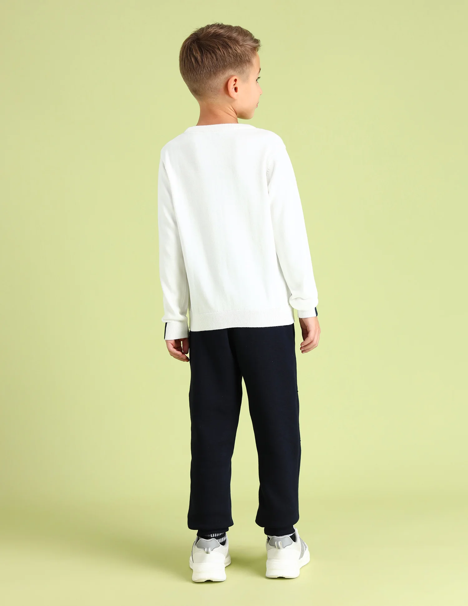 Boys Brand Printed Regular Fit Sweater - Image 4