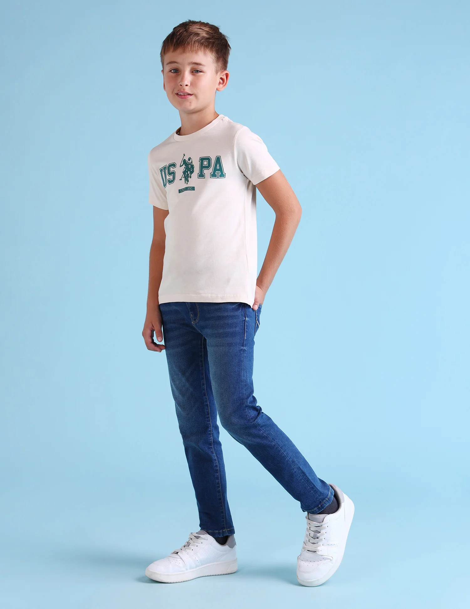 Boys Brand Printed Regular Fit T-Shirt - Image 3