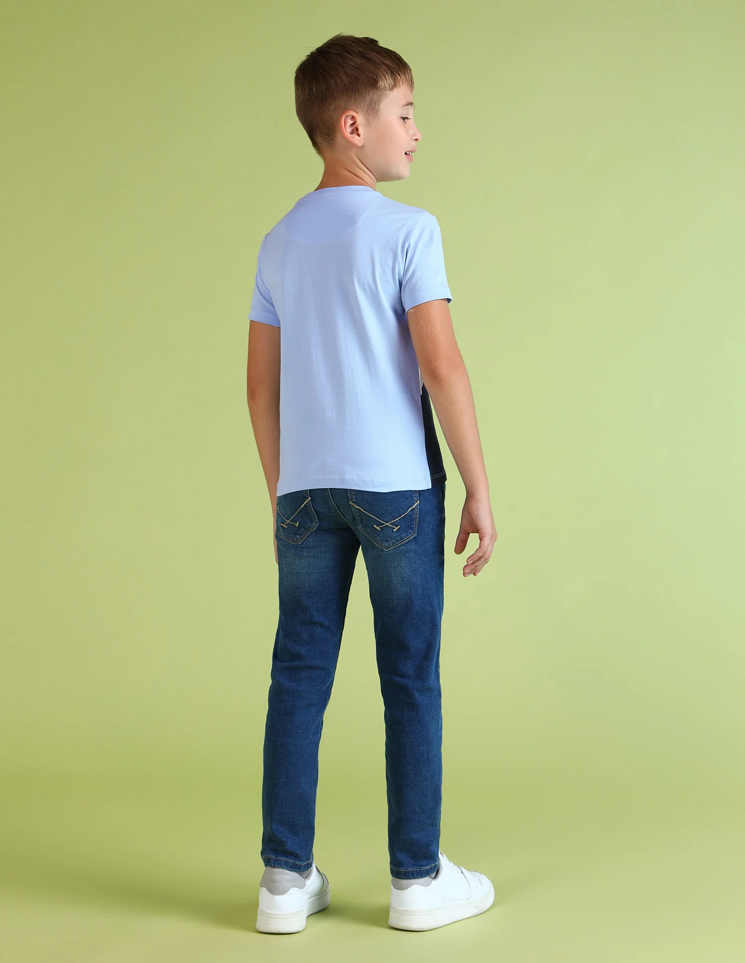 Boys Brand Printed Regular Fit T-Shirt - Image 4