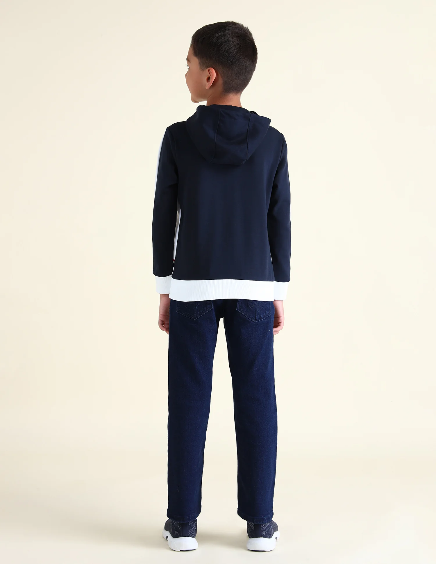 Boys Colour block Sweatshirt - Image 4