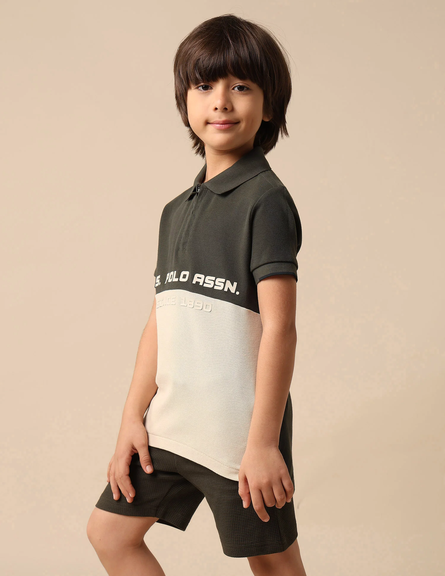 Boys Colour Blocked Brand Embossed Polo Shirt - Image 4